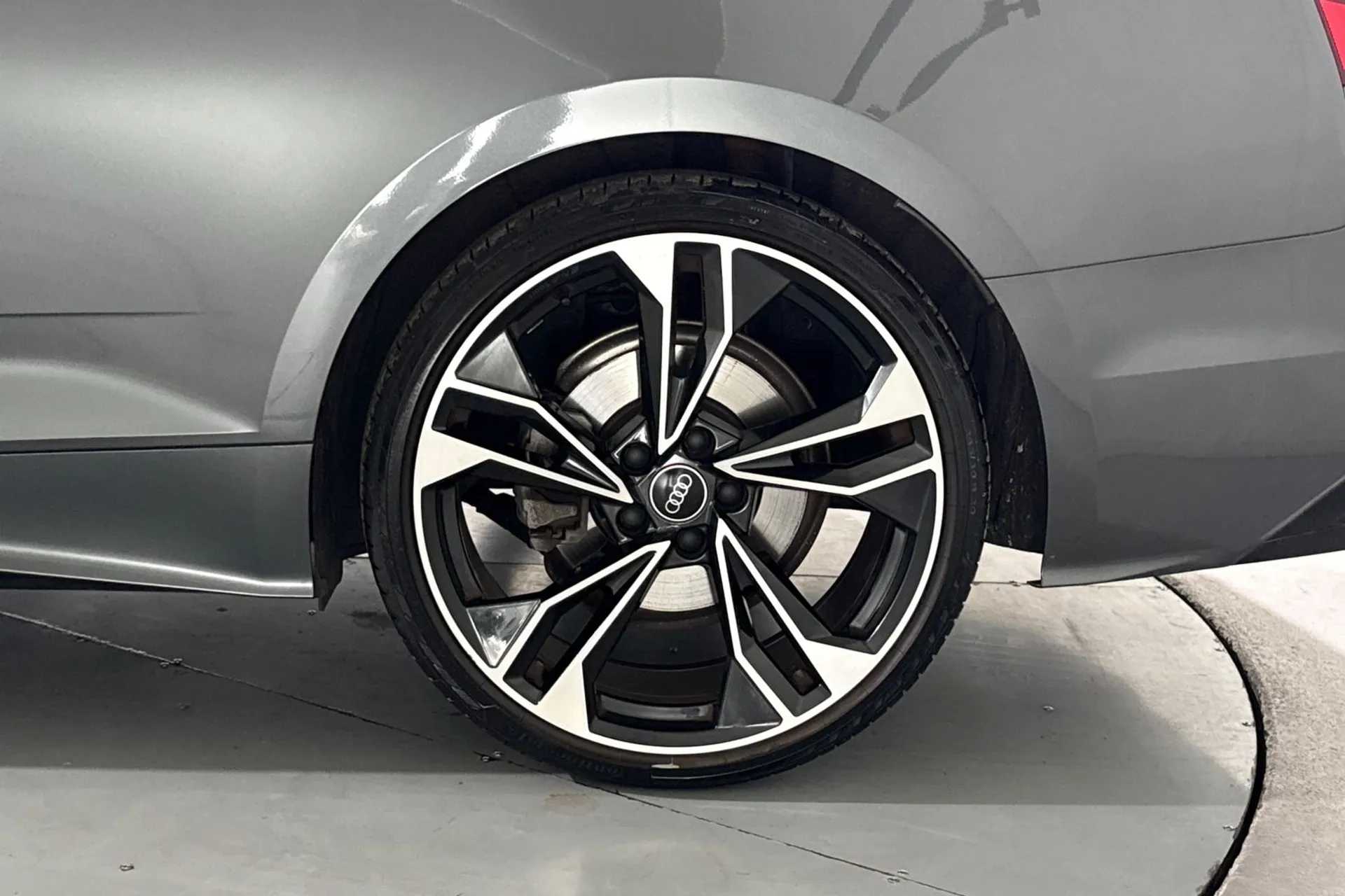 Audi A5 thumbnail image number 11