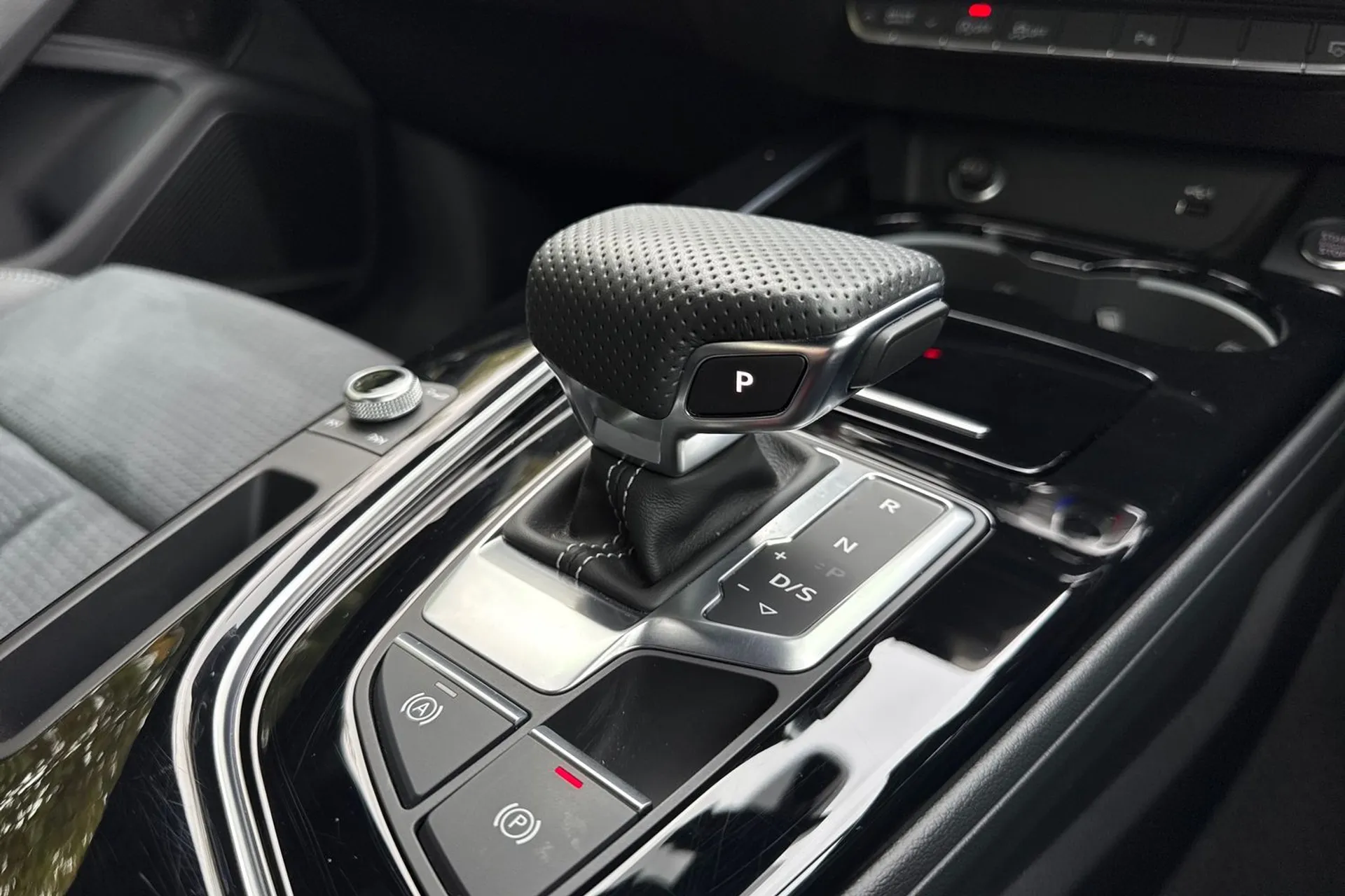 Audi A5 thumbnail image number 18