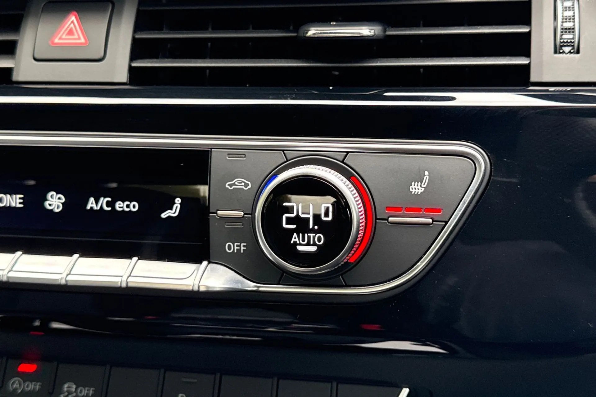 Audi A5 thumbnail image number 32