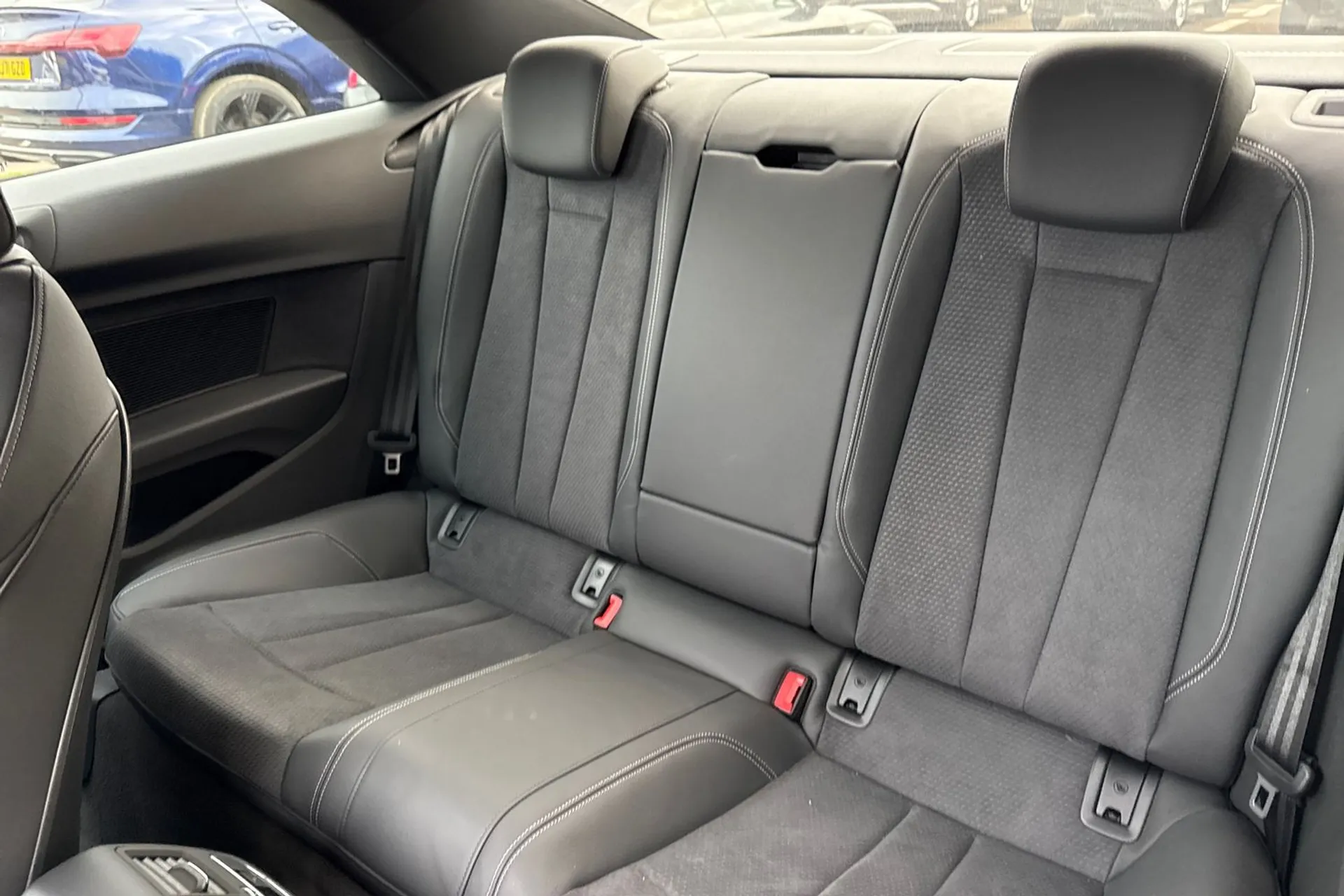 Audi A5 thumbnail image number 36