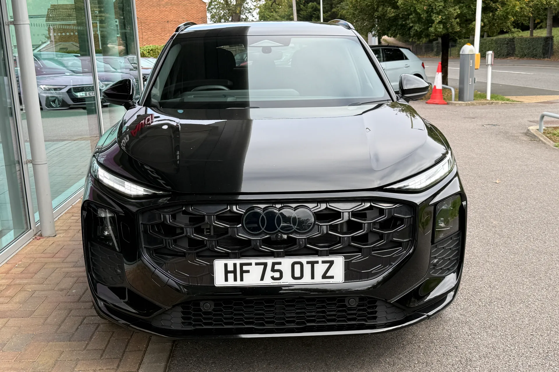 Audi Q3 thumbnail image number 50