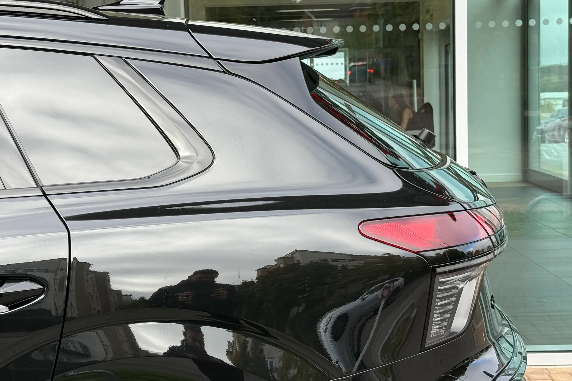 Audi Q3 thumbnail image number 42