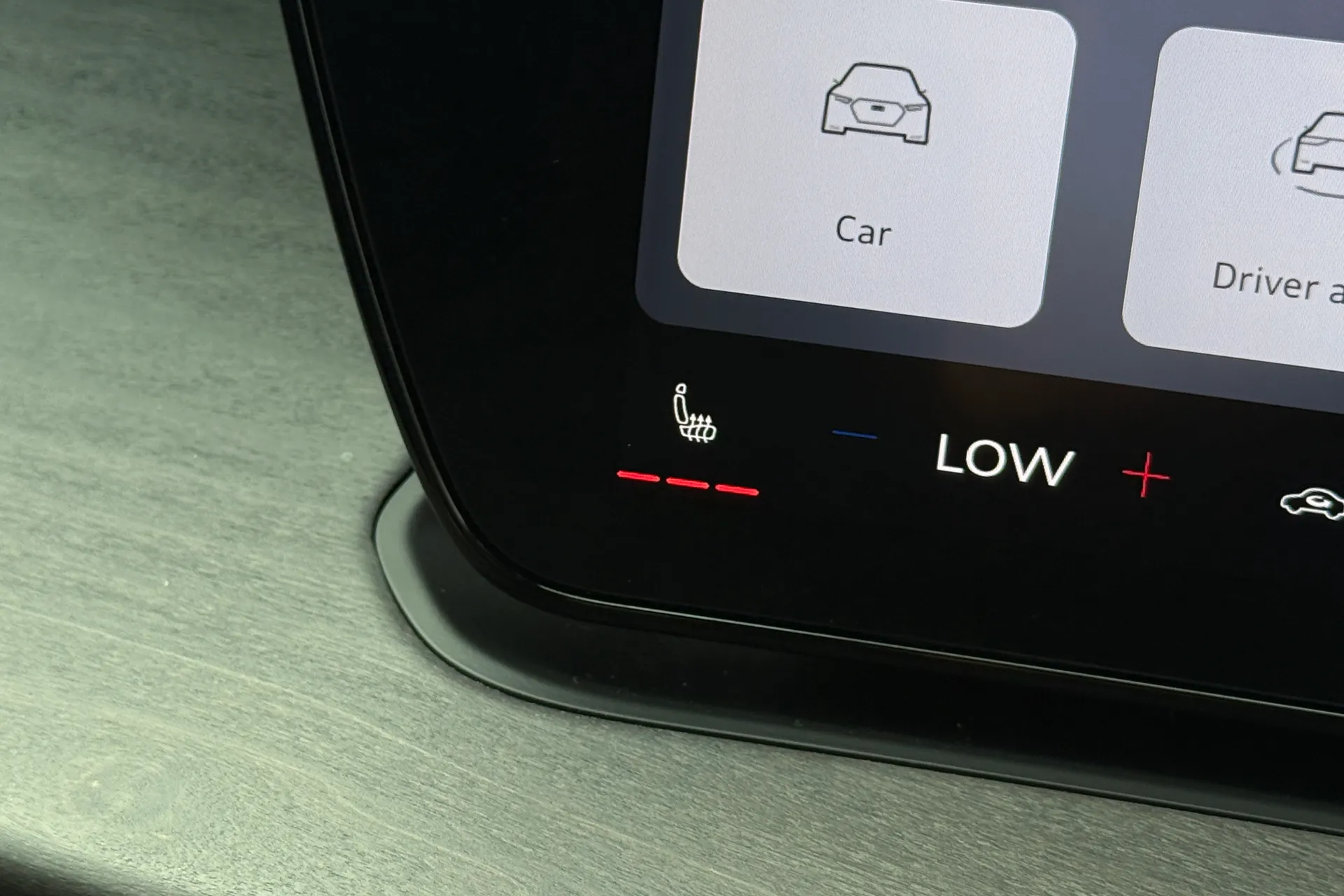 Audi Q3 thumbnail image number 14