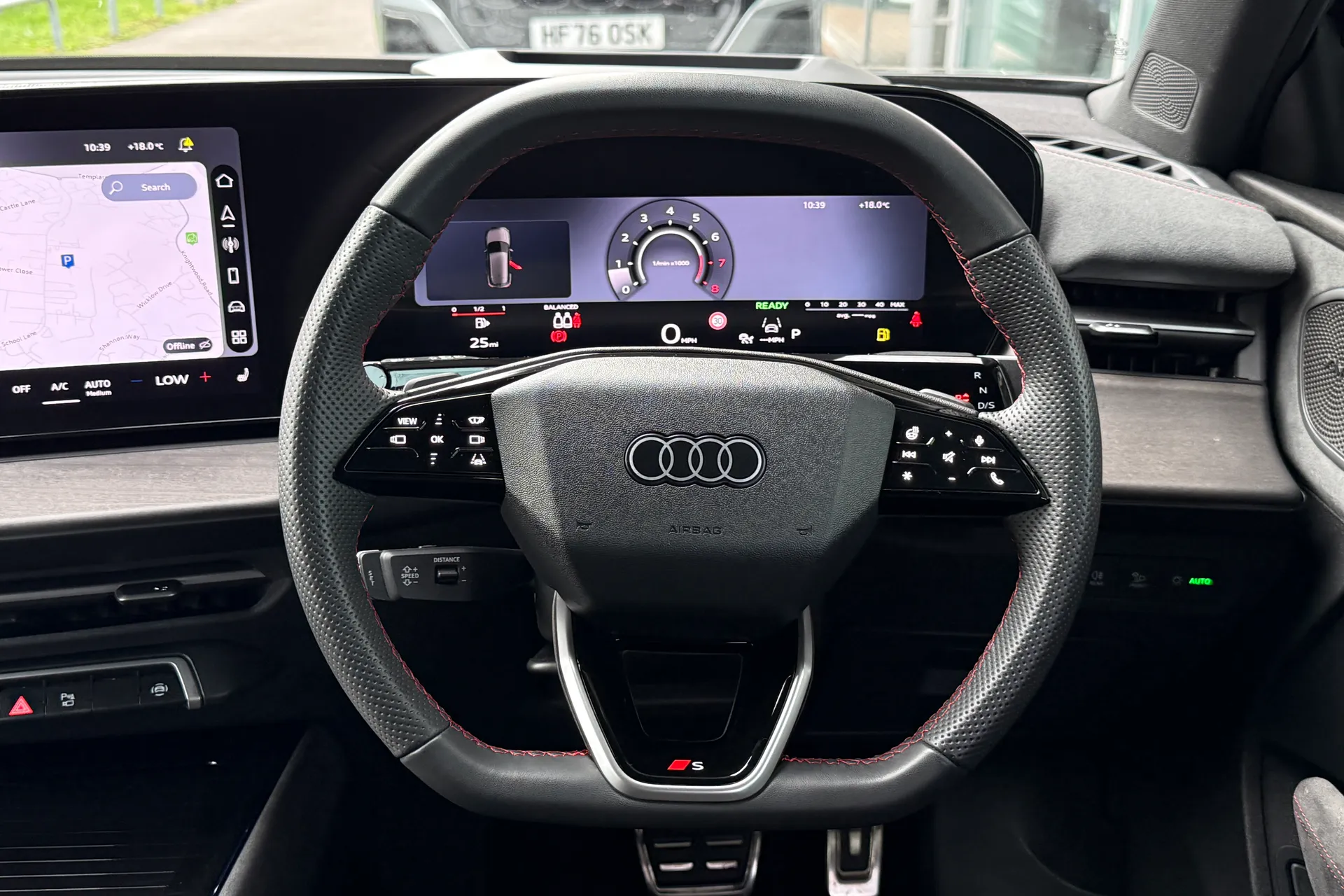 Audi Q3 thumbnail image number 34