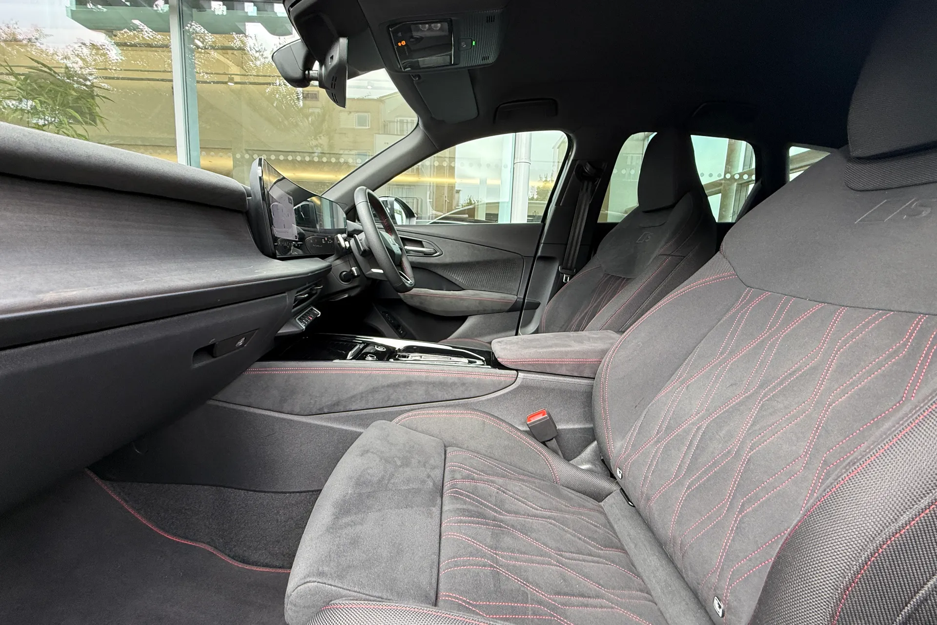 Audi Q3 thumbnail image number 46