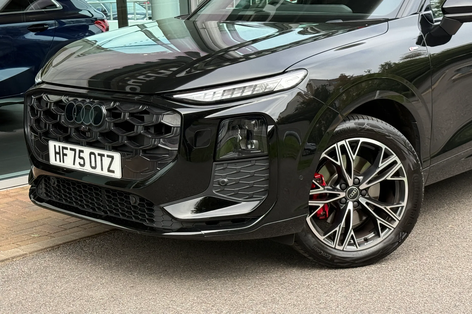 Audi Q3 thumbnail image number 52