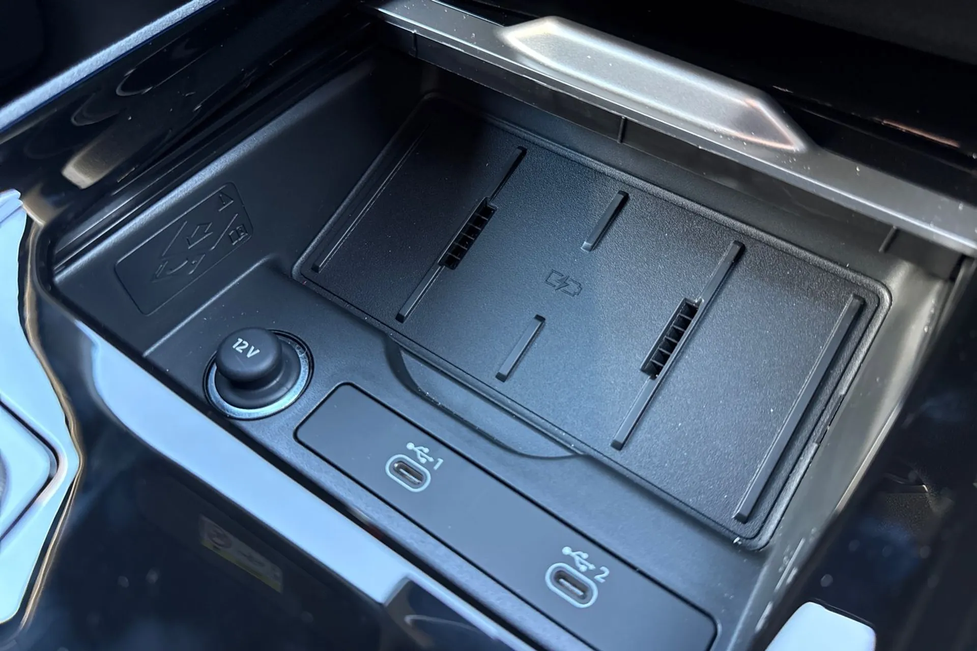 Audi Q3 thumbnail image number 41