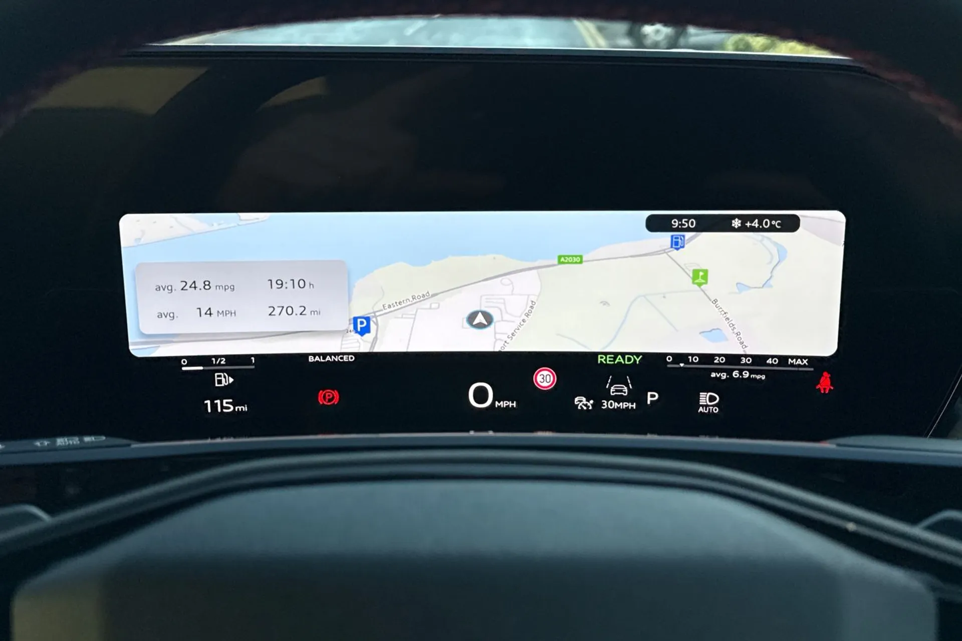 Audi Q3 thumbnail image number 25