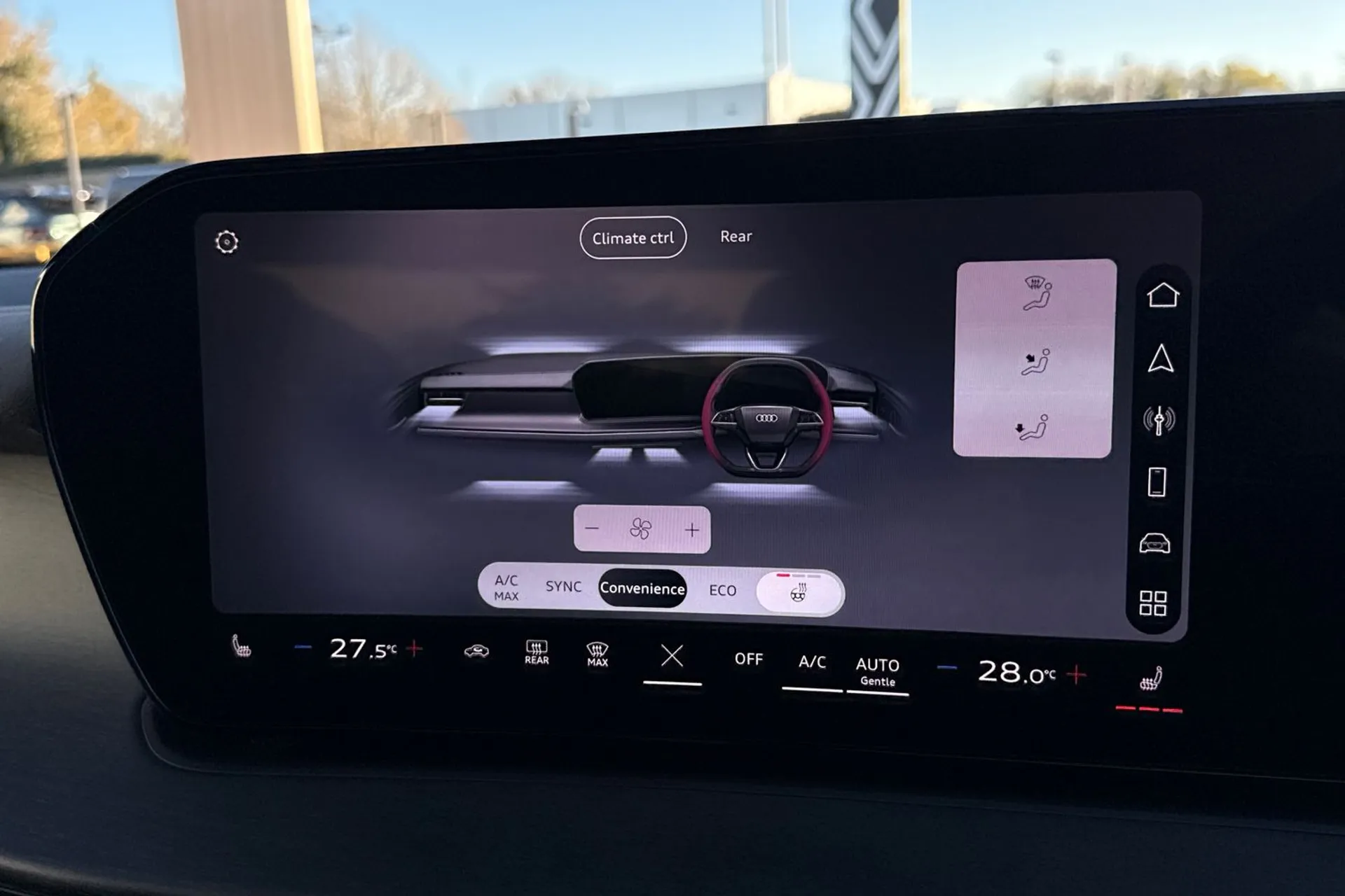 Audi Q3 thumbnail image number 42