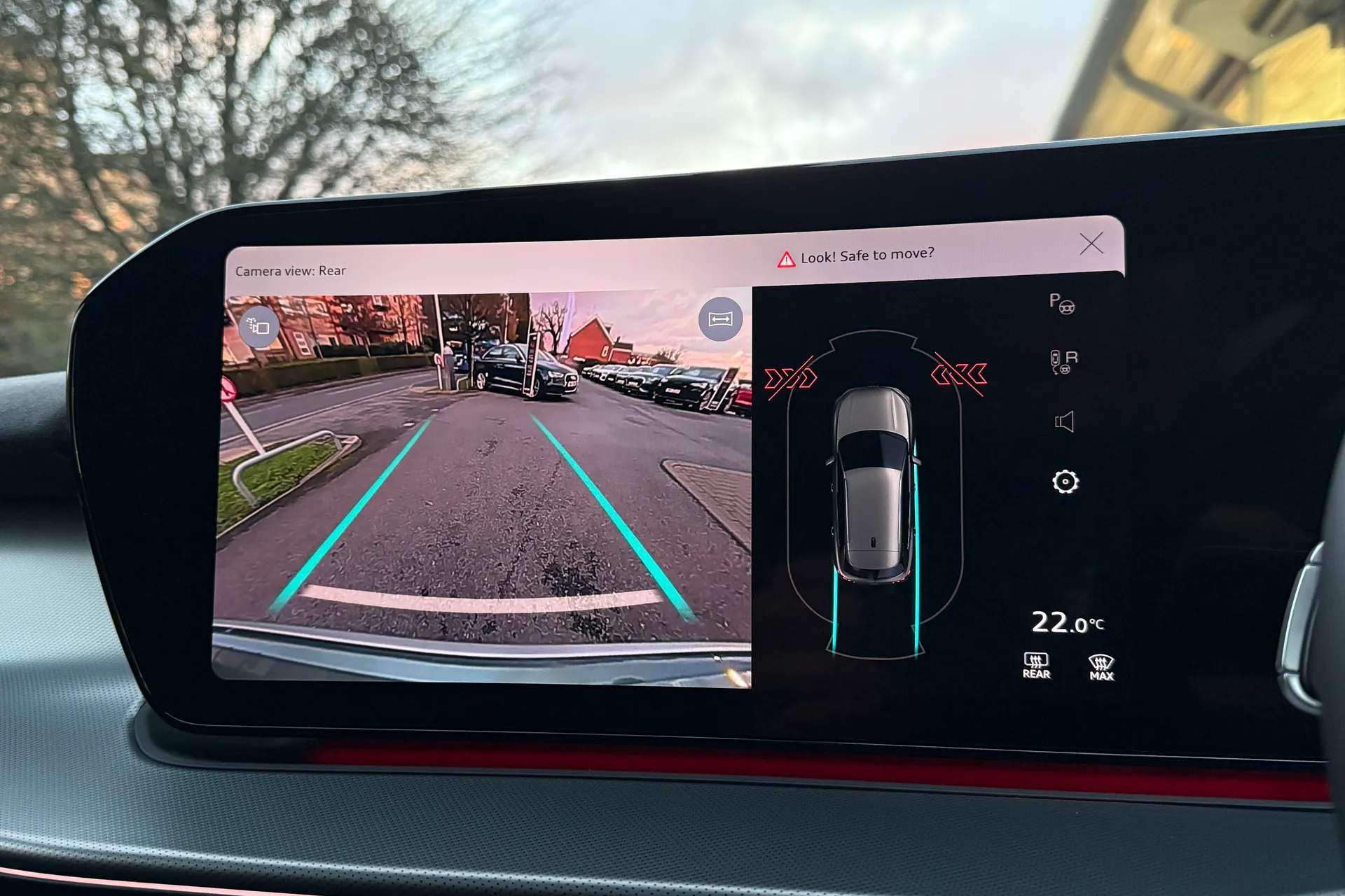 Audi Q3 thumbnail image number 5