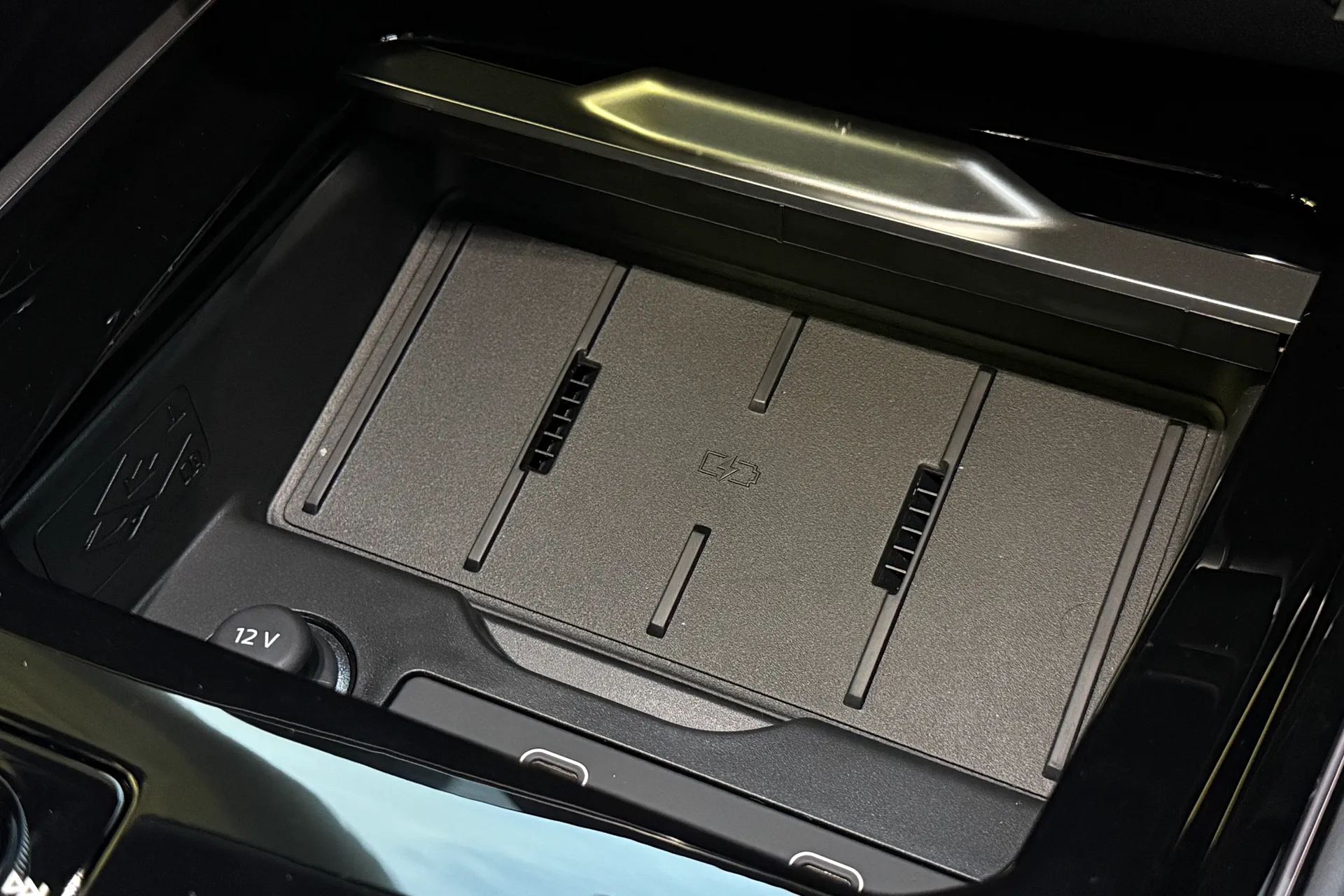 Audi Q3 thumbnail image number 47