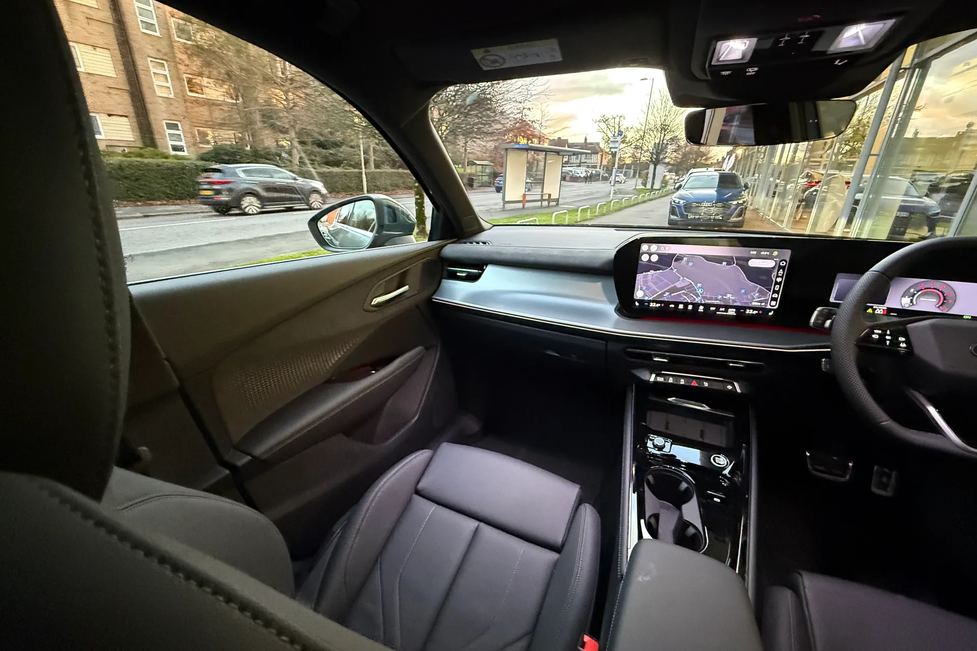 Audi Q3 thumbnail image number 19