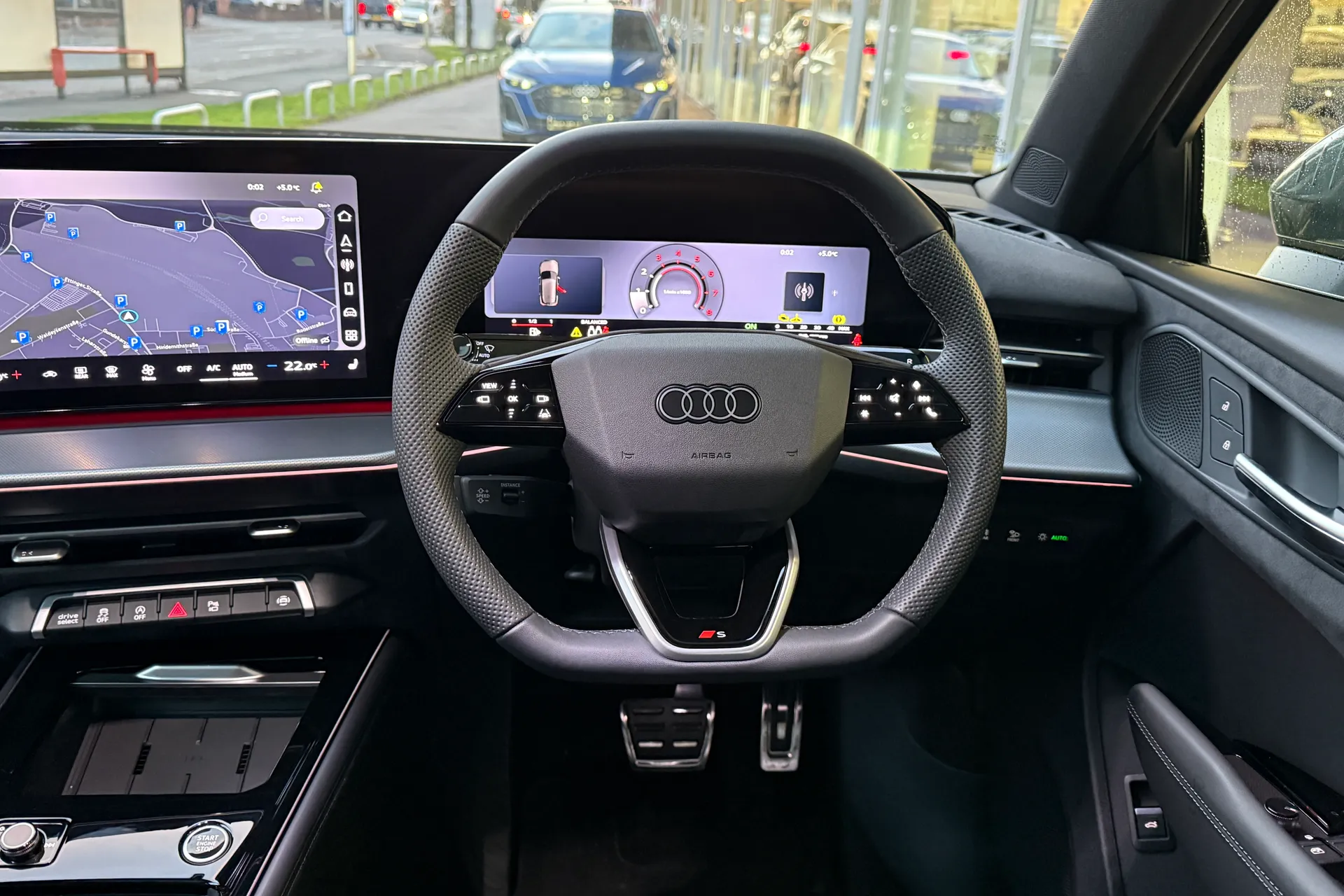 Audi Q3 thumbnail image number 16