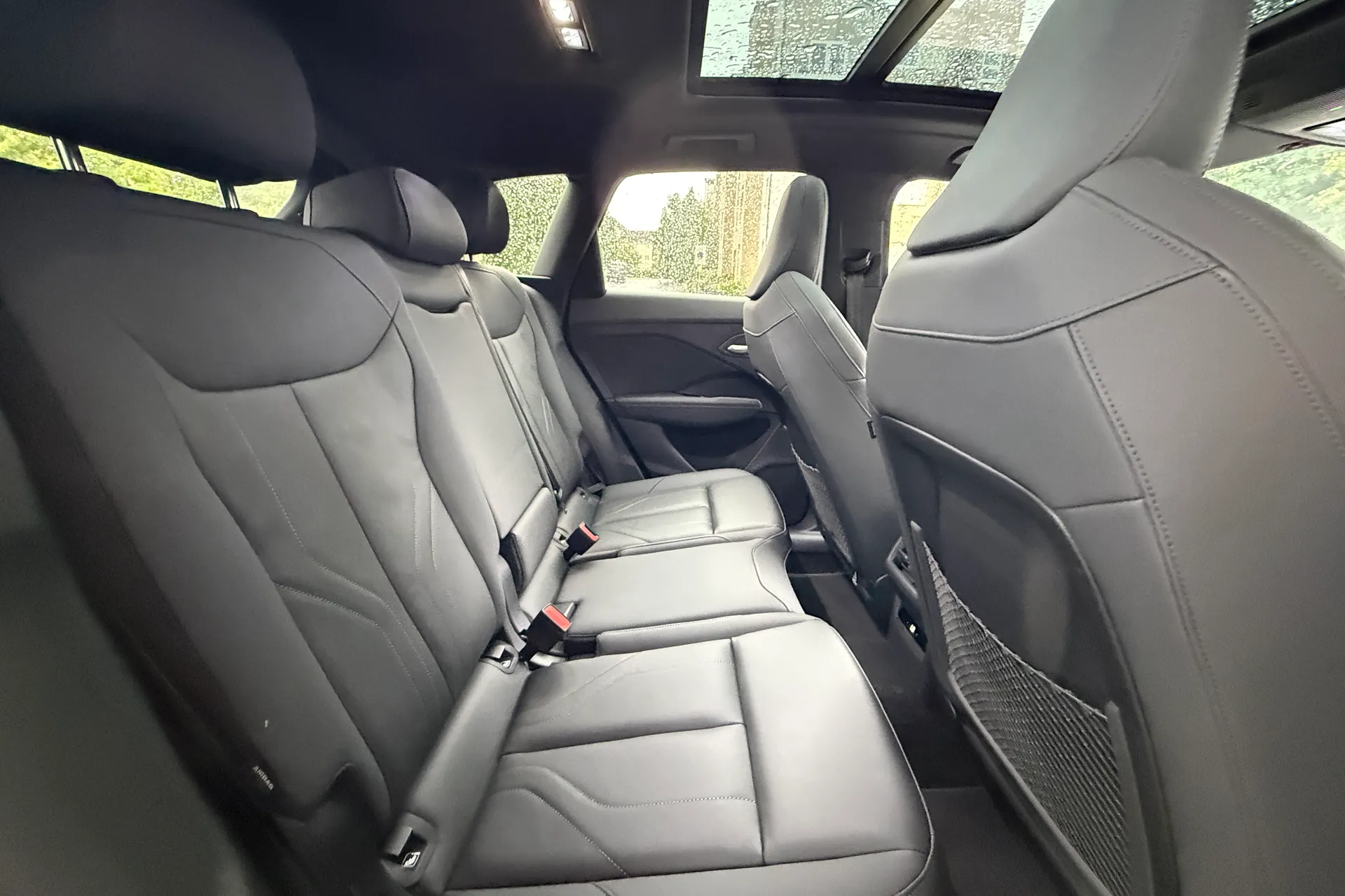 Audi Q3 thumbnail image number 35