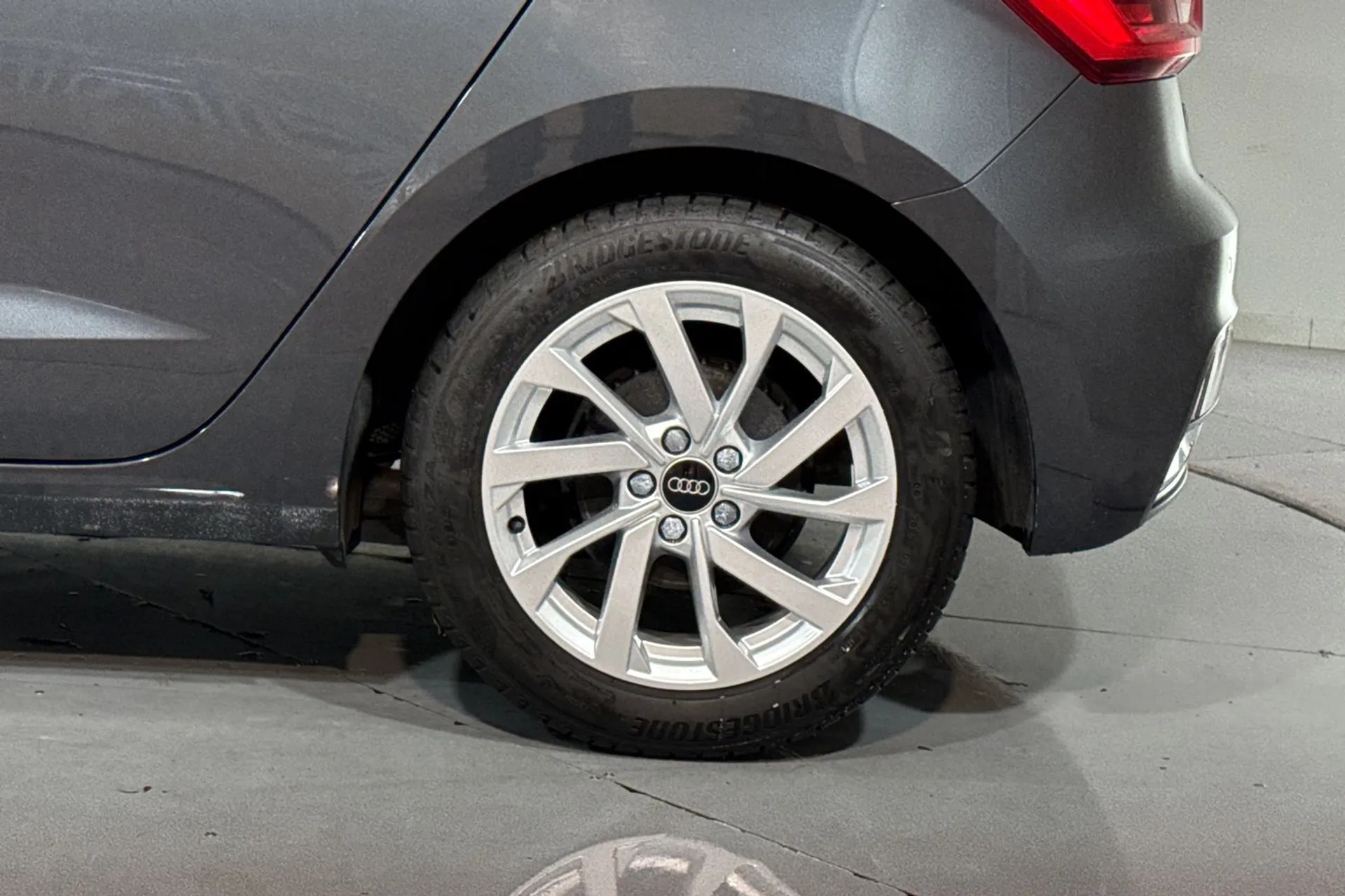 Audi A1 thumbnail image number 10