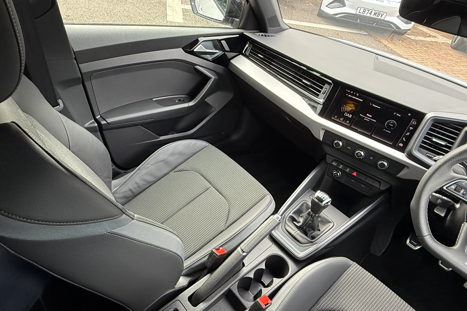 Audi A1 thumbnail image number 31