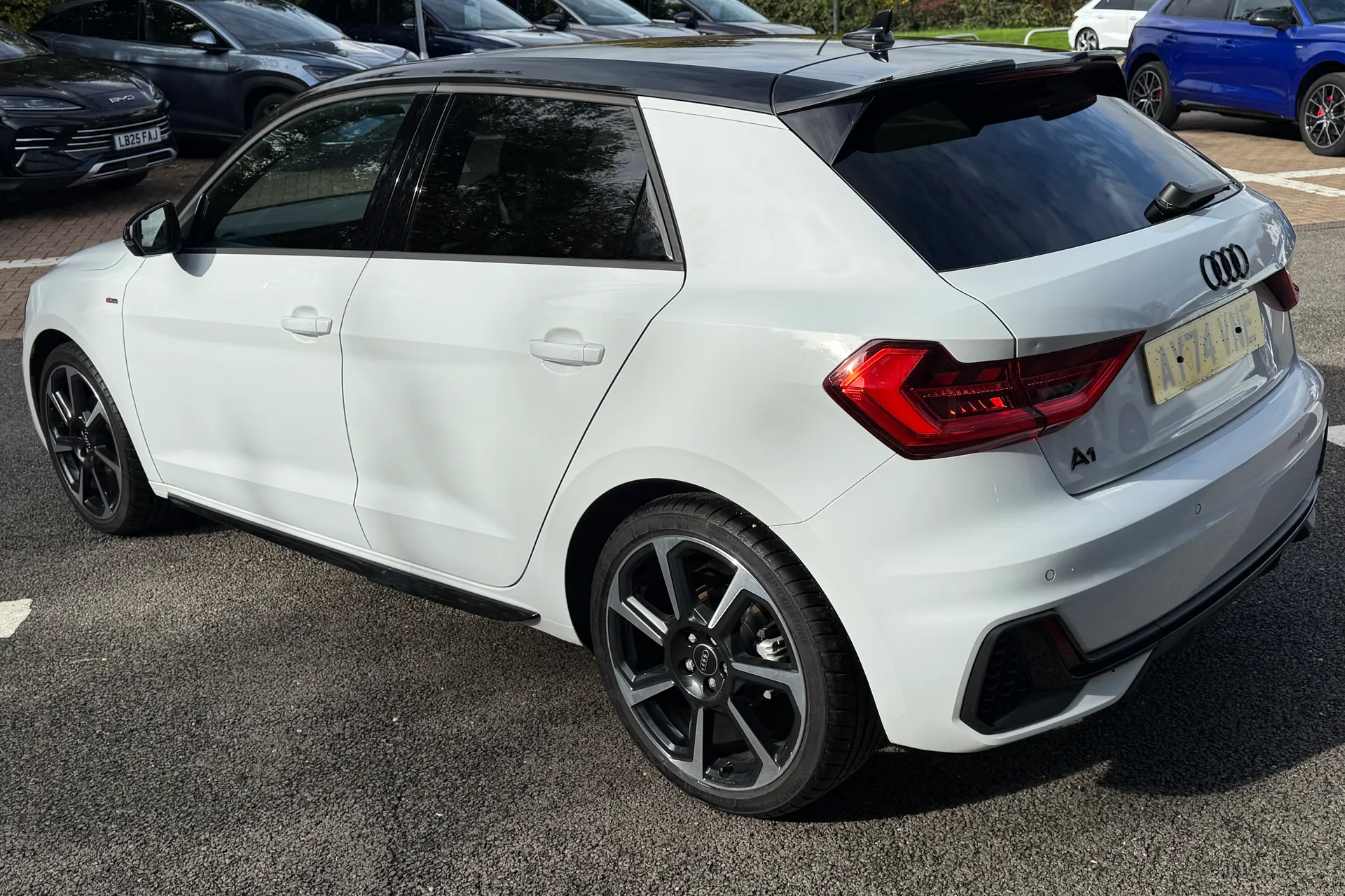 Audi A1 thumbnail image number 8