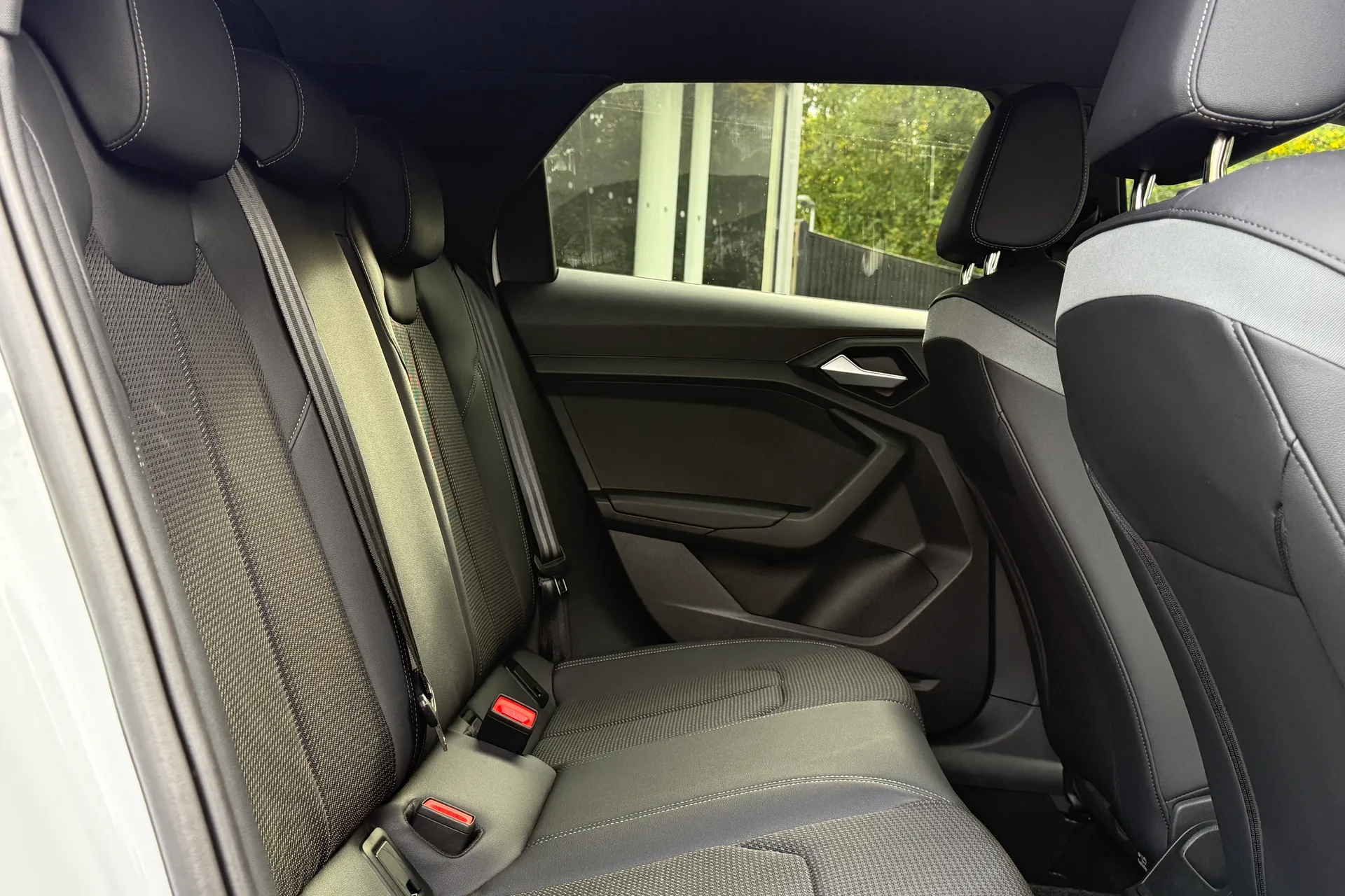 Audi A1 thumbnail image number 9