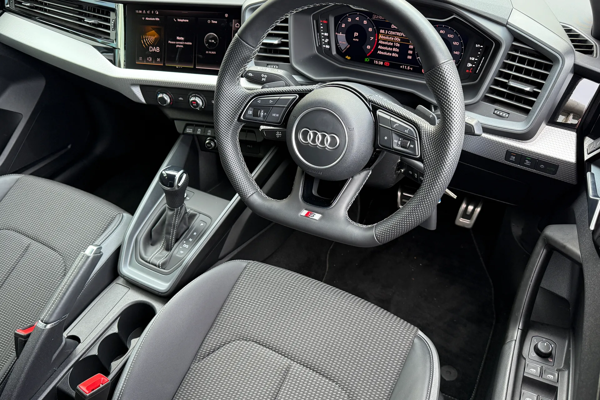 Audi A1 thumbnail image number 13