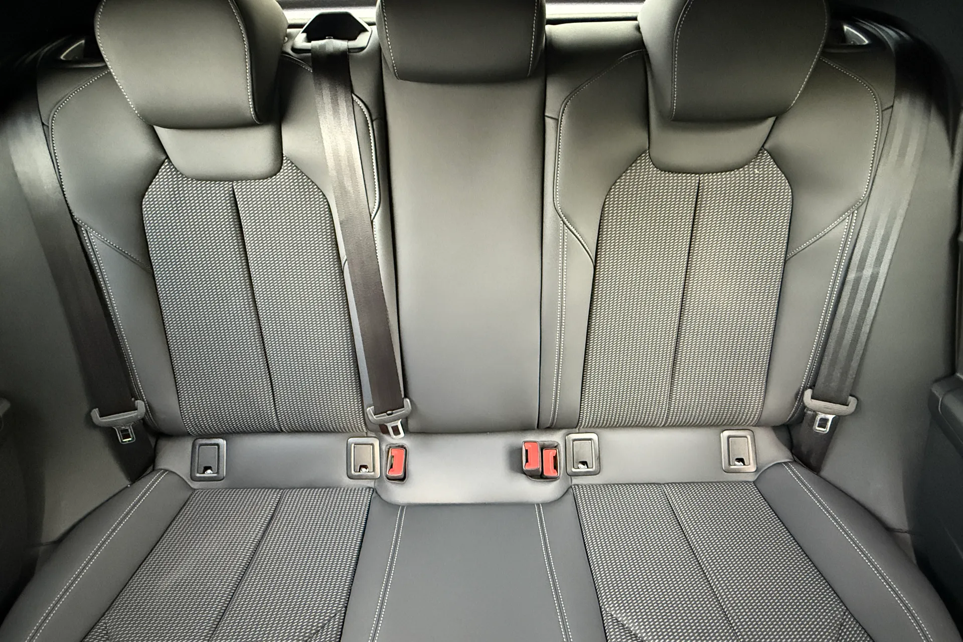 Audi A1 thumbnail image number 28