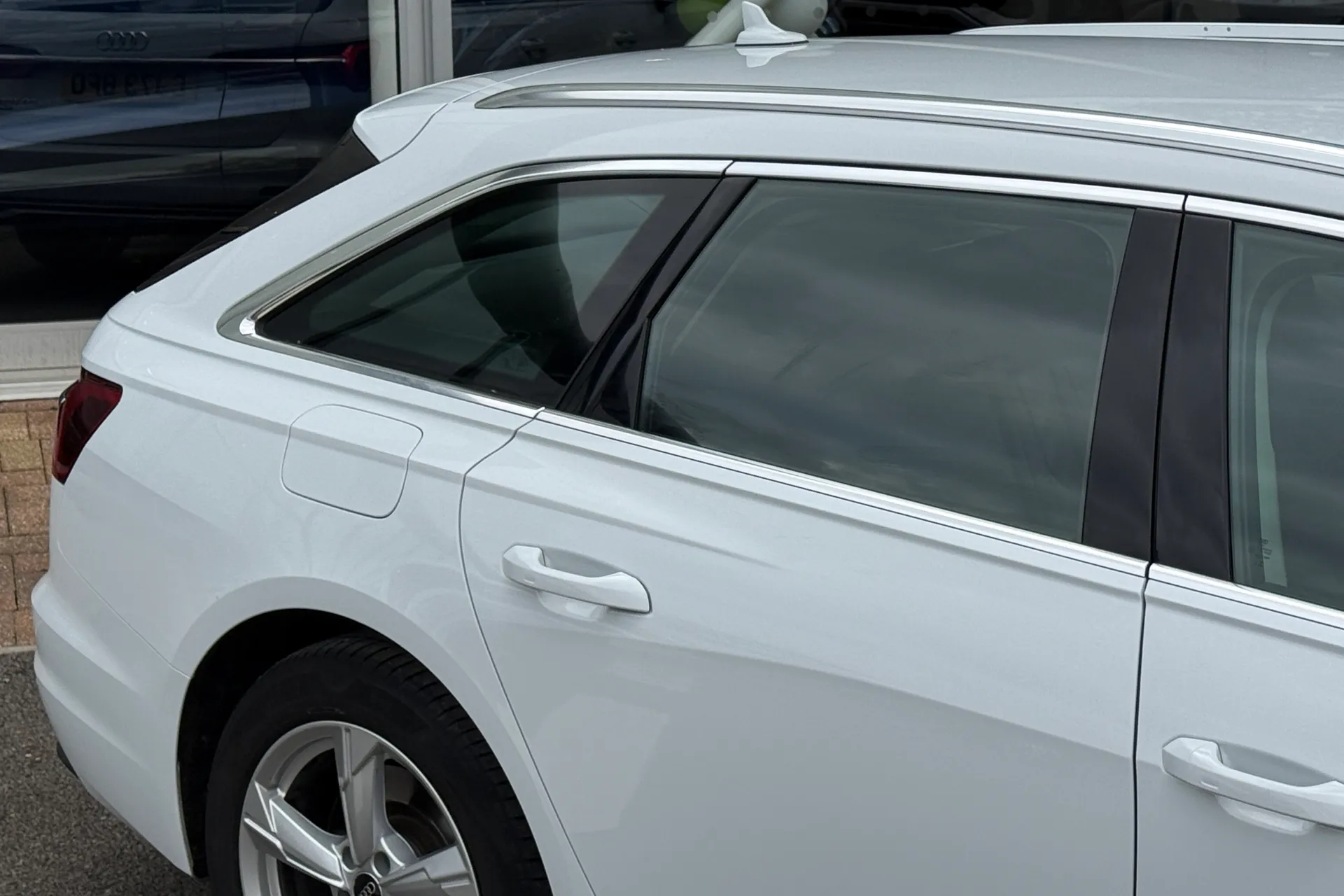 Audi A6 thumbnail image number 52