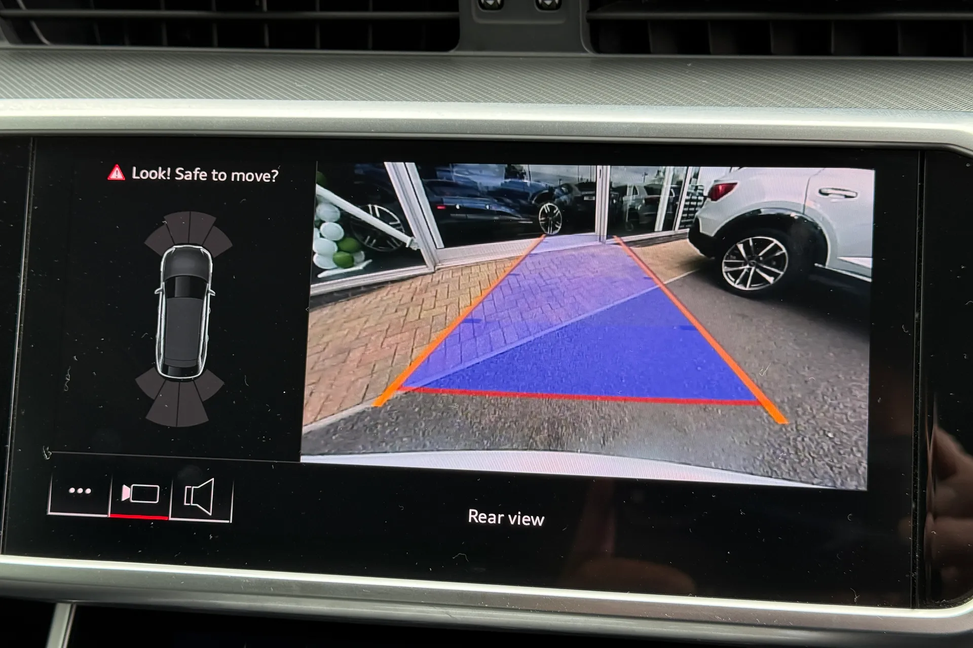 Audi A6 thumbnail image number 4