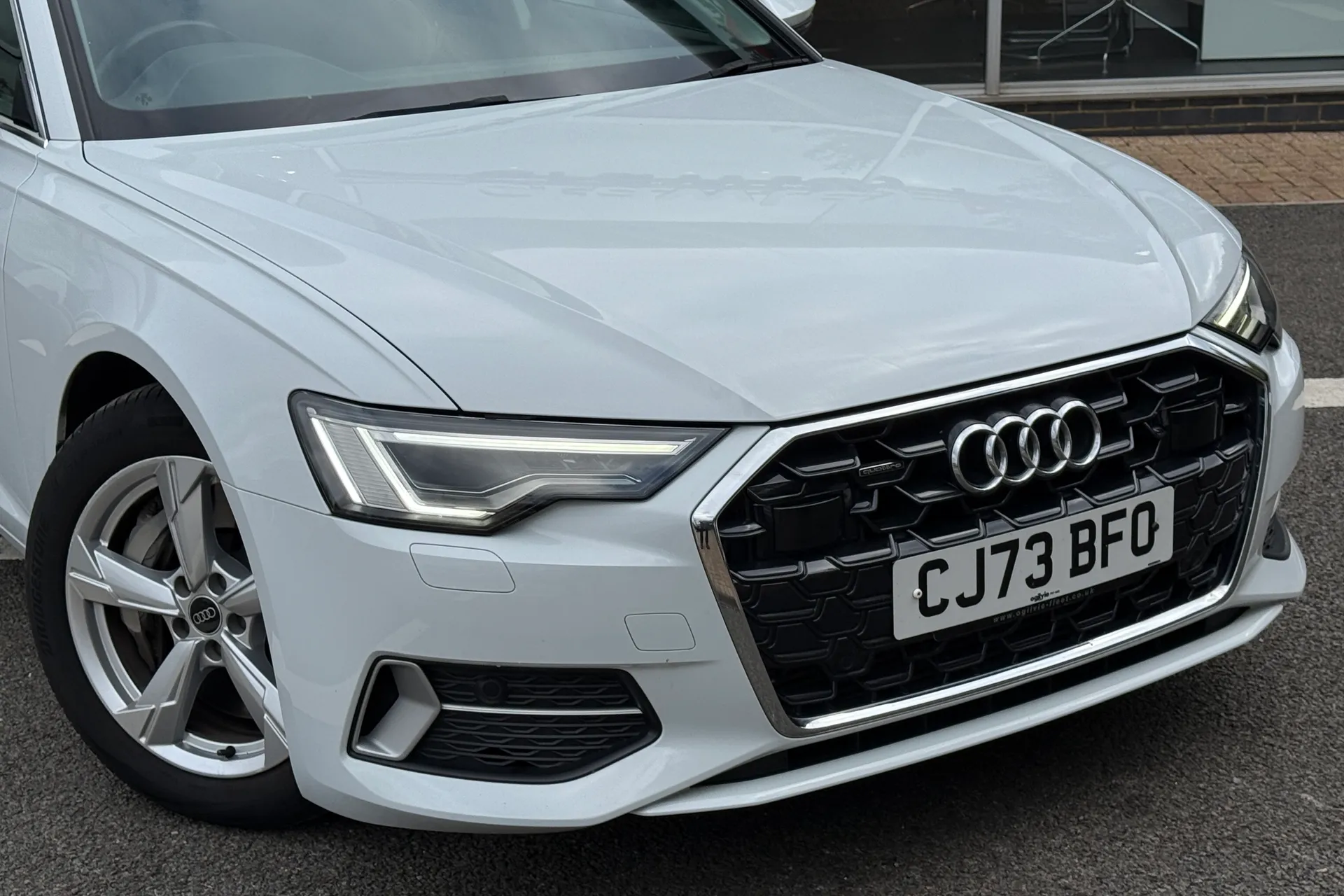 Audi A6 thumbnail image number 28