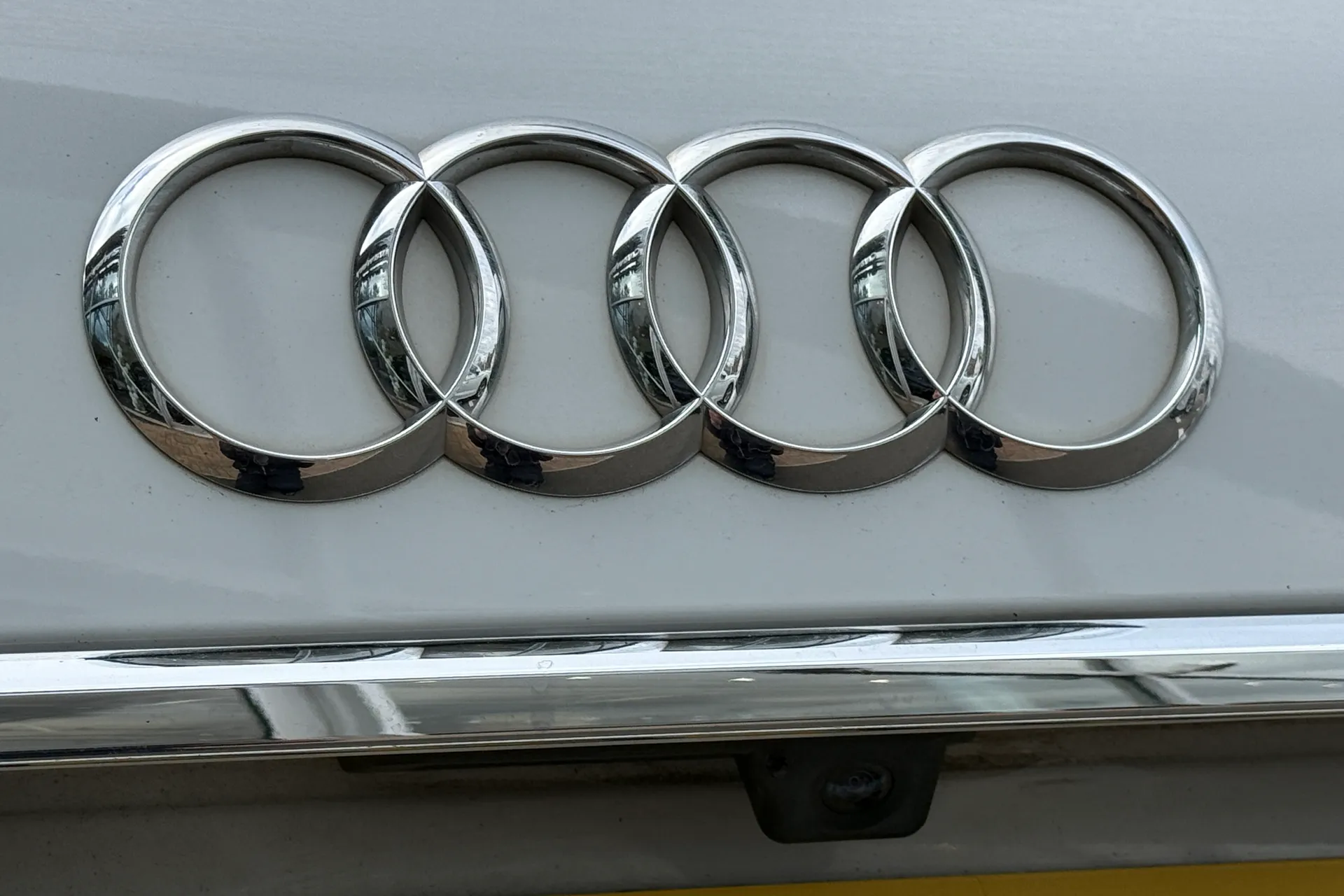 Audi A6 thumbnail image number 49