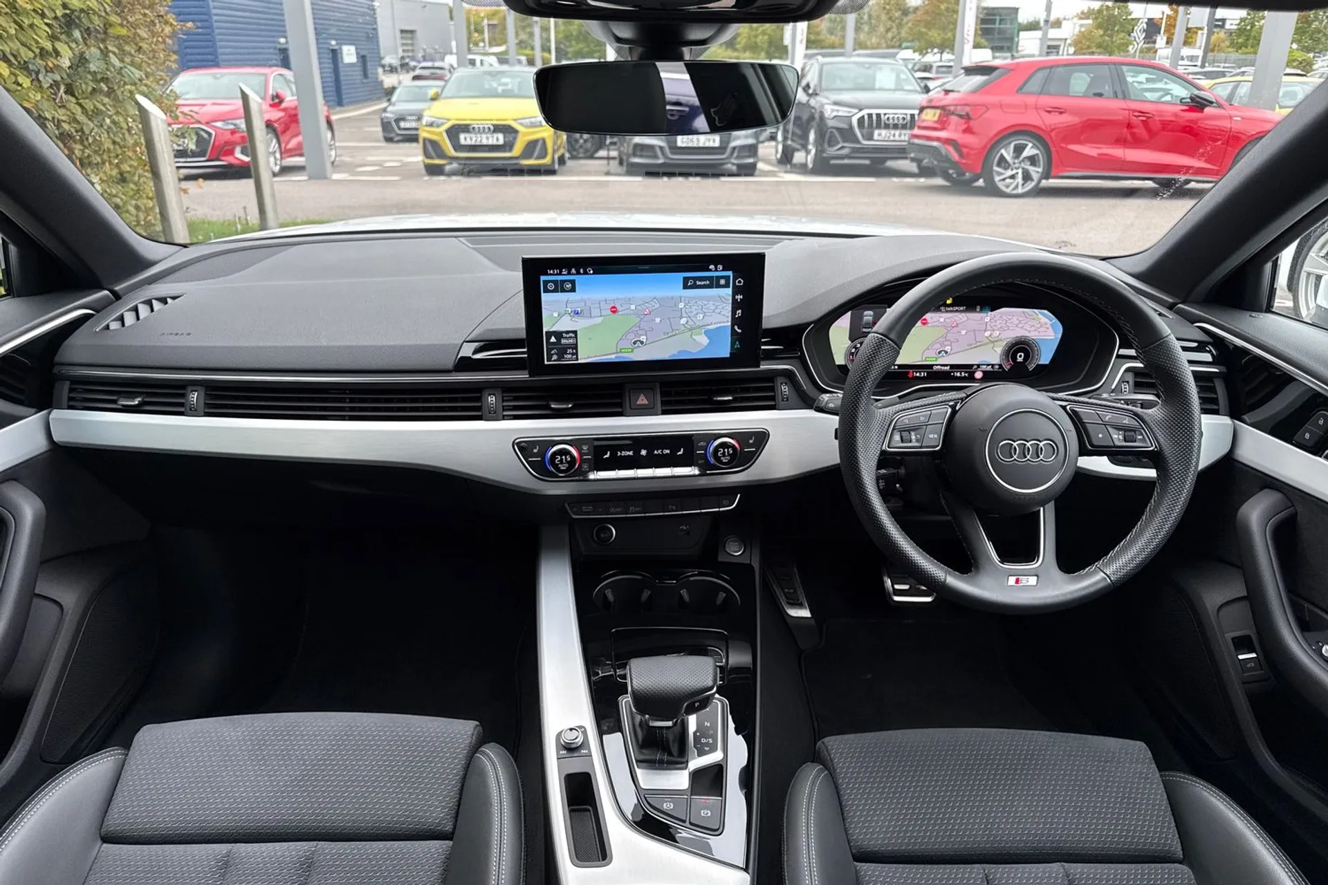 Audi A4 thumbnail image number 3