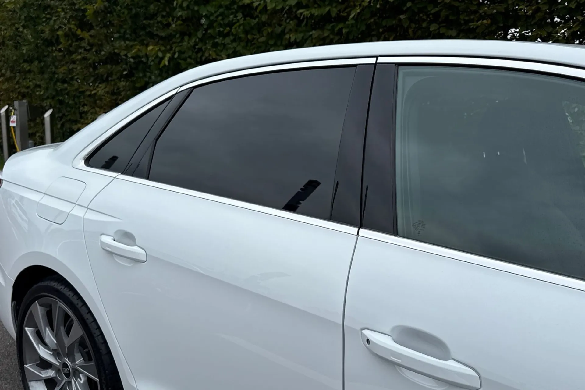 Audi A4 thumbnail image number 13