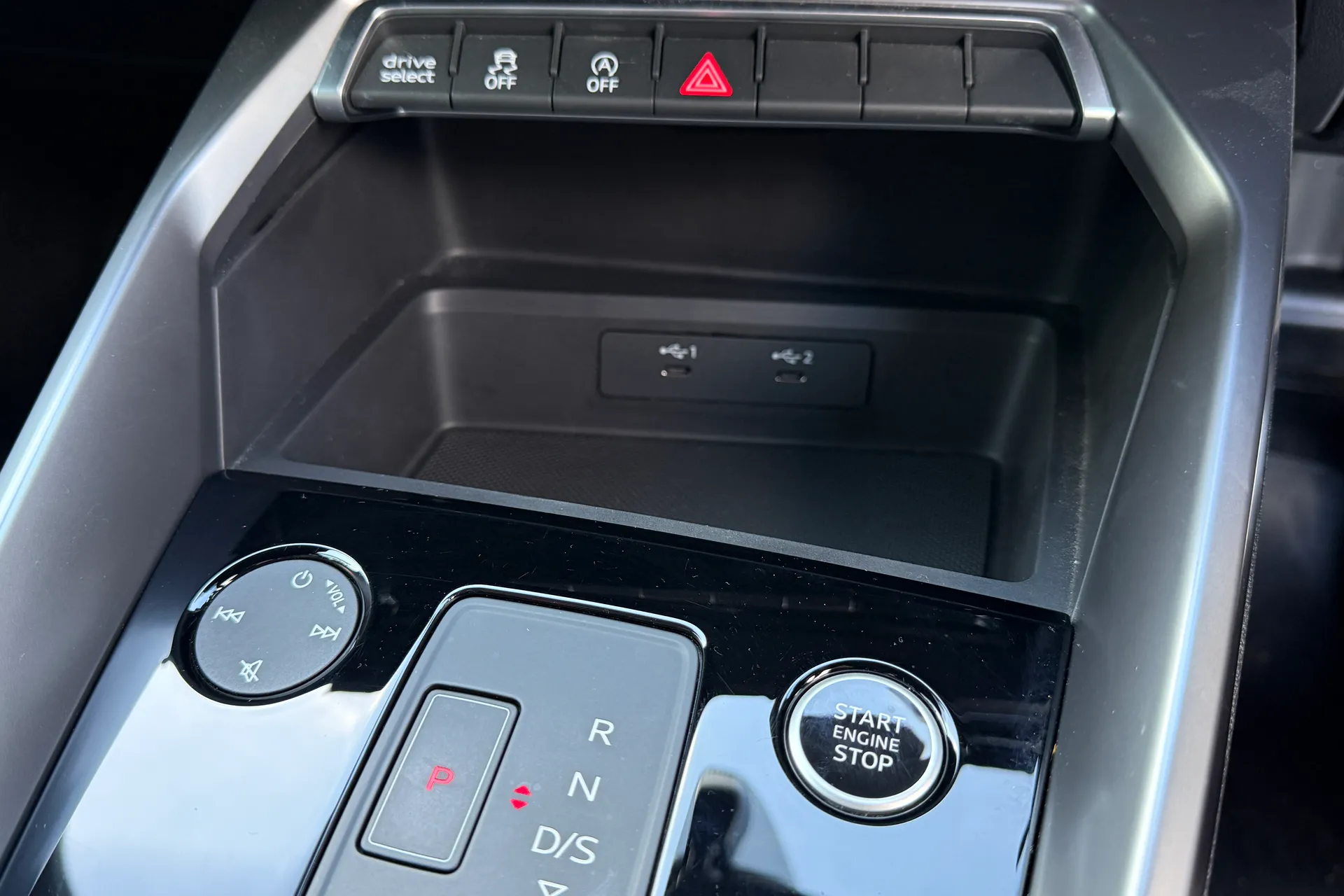 Audi A3 thumbnail image number 41