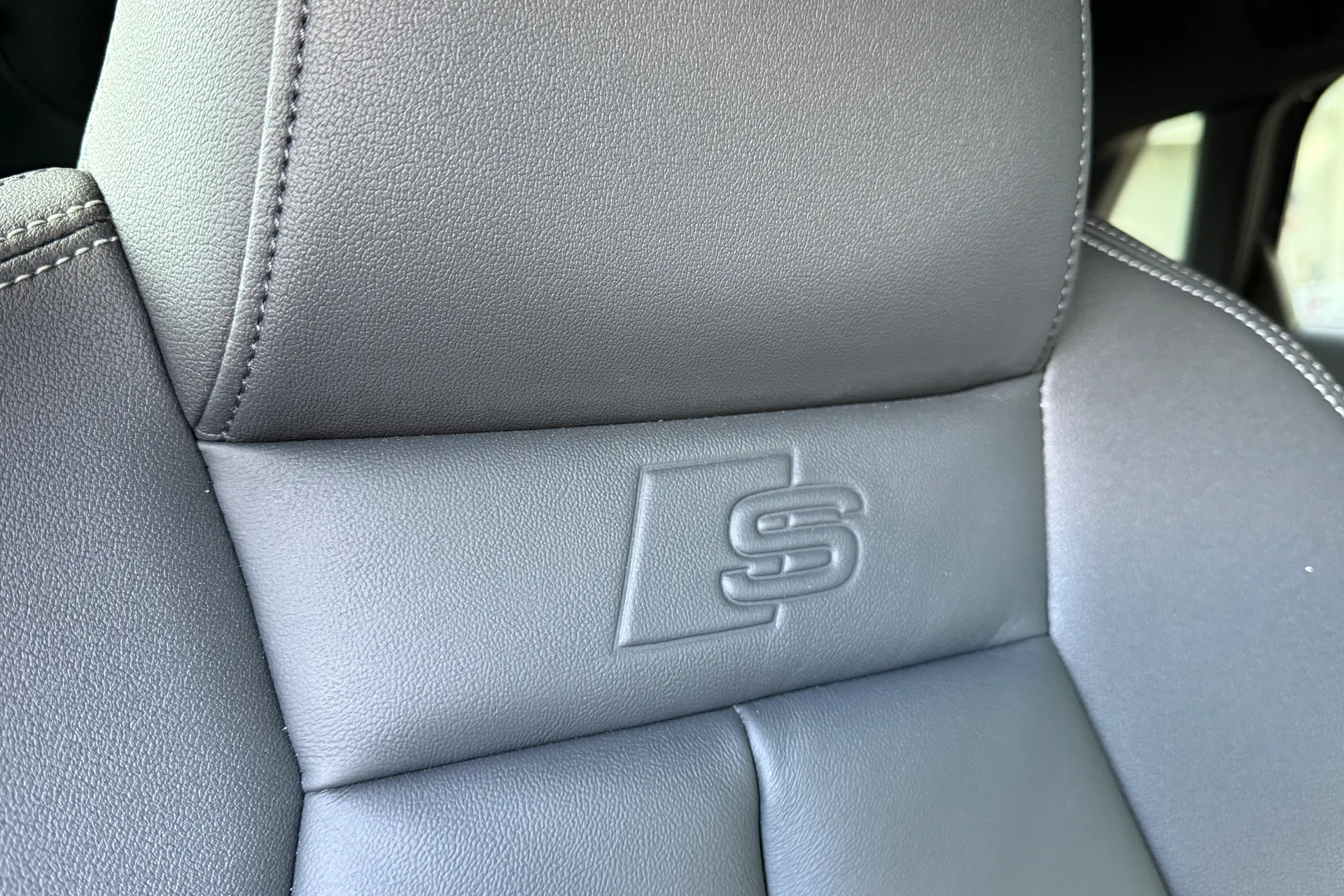 Audi A3 thumbnail image number 46