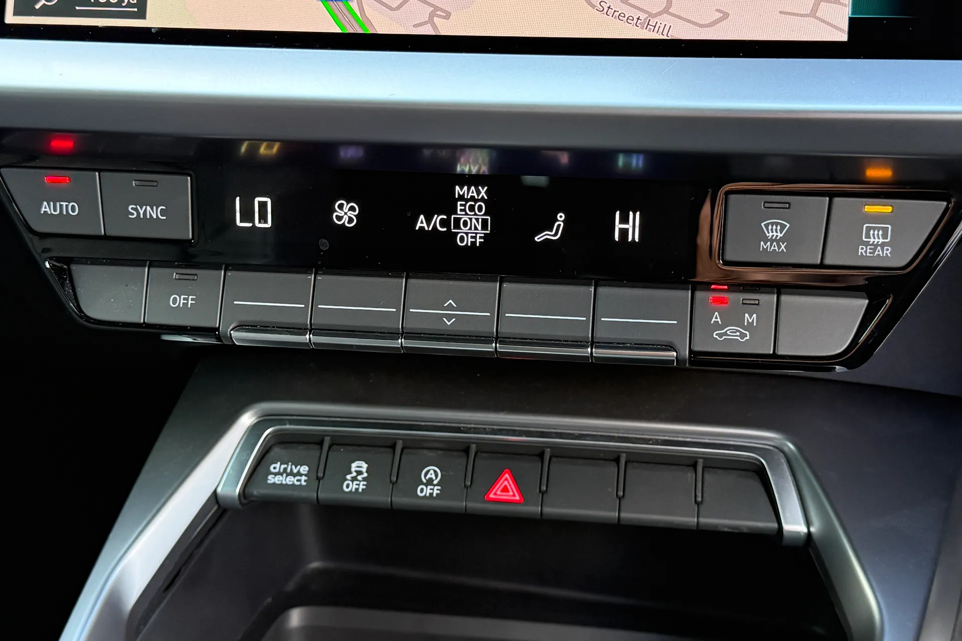 Audi A3 thumbnail image number 42