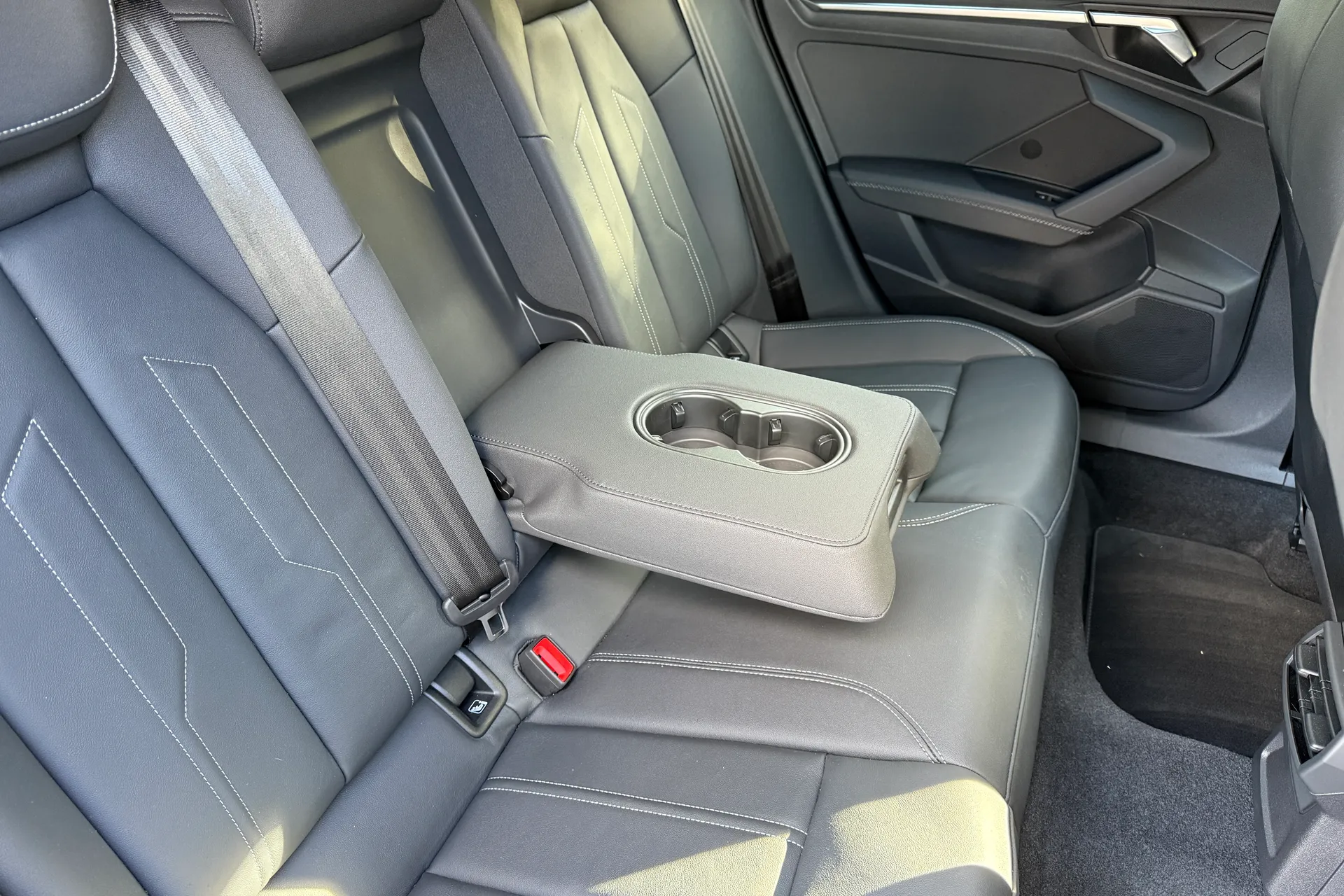 Audi A3 thumbnail image number 29