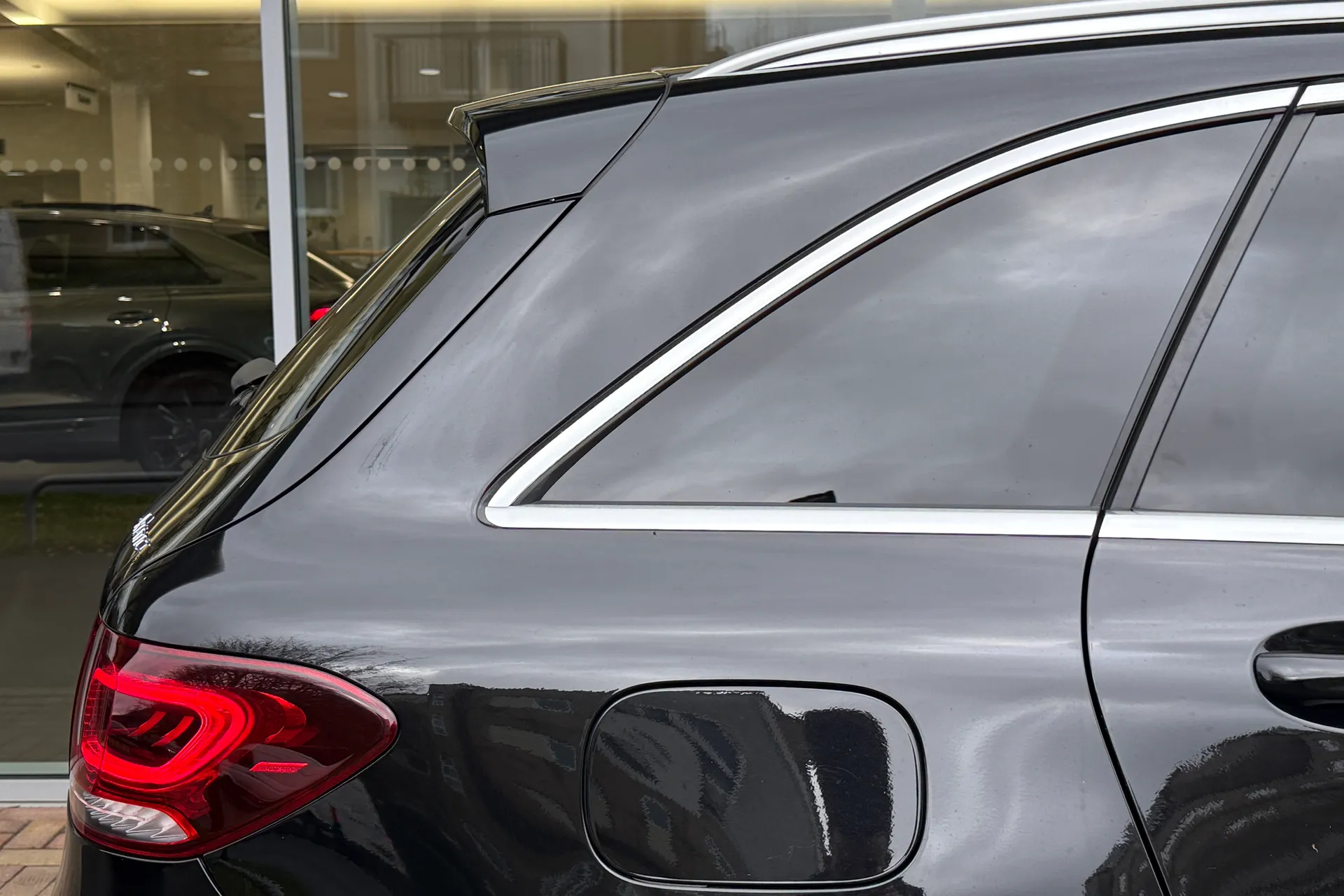 MERCEDES-BENZ GLC thumbnail image number 54