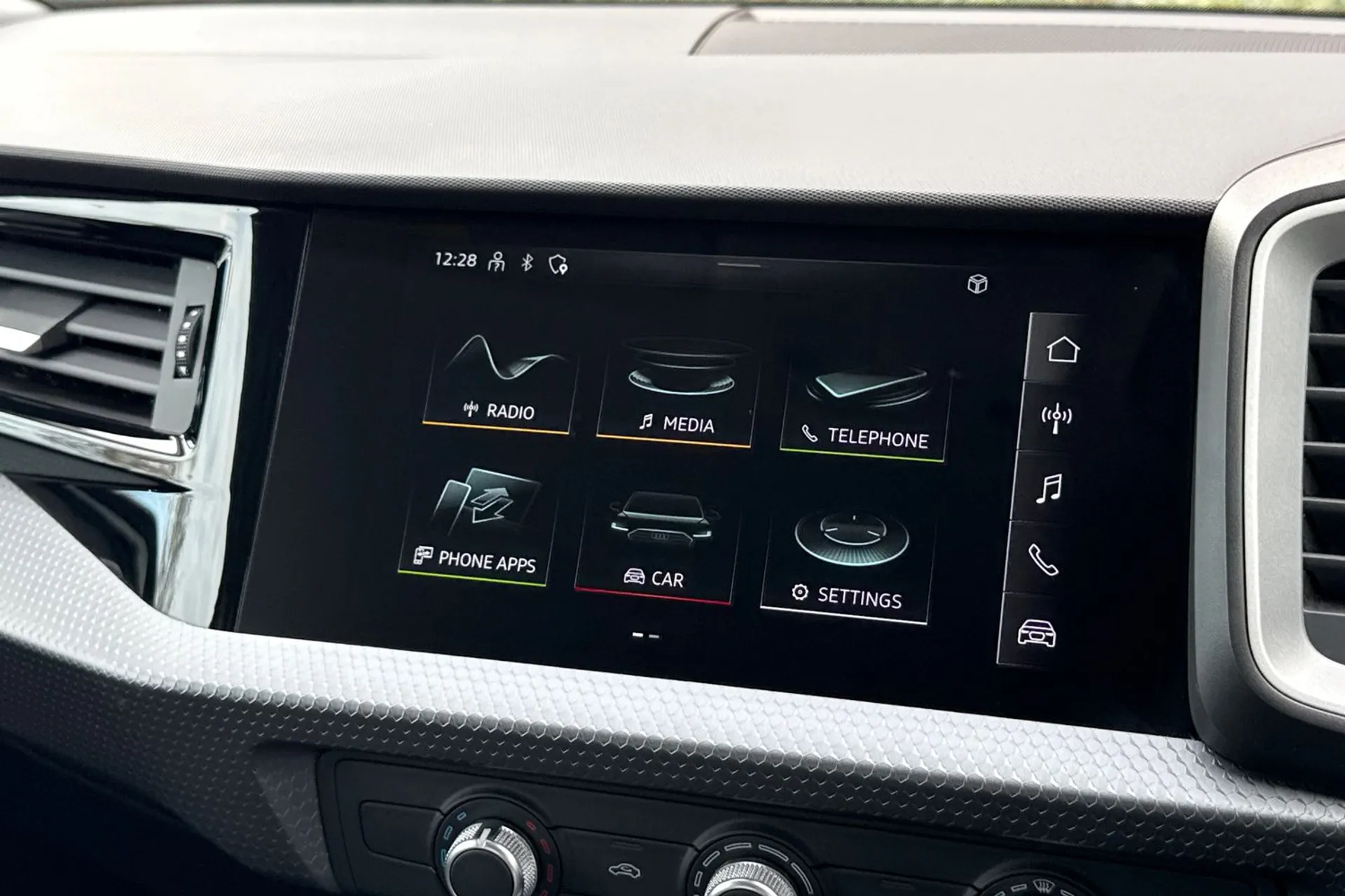 Audi A1 thumbnail image number 4