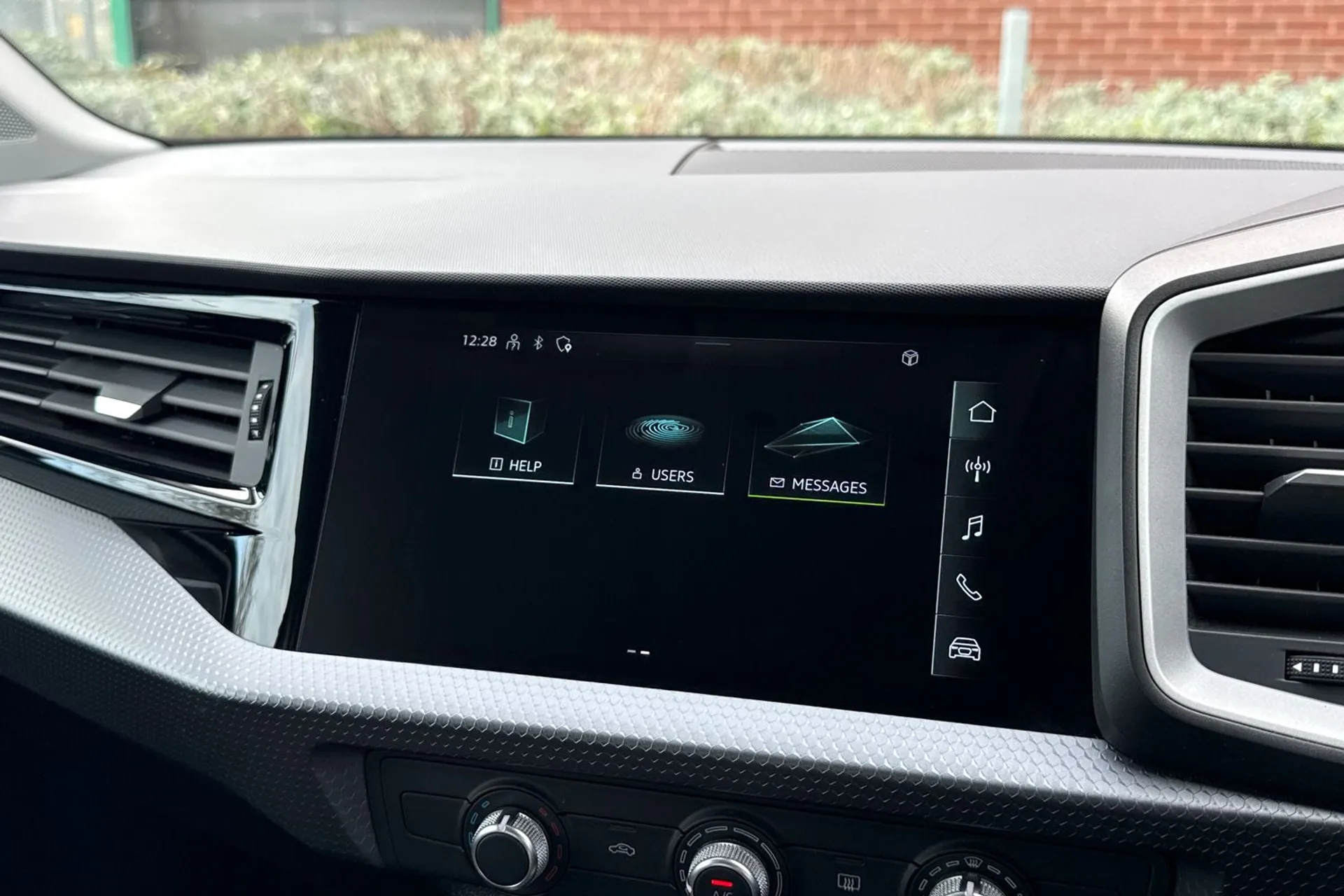 Audi A1 thumbnail image number 27