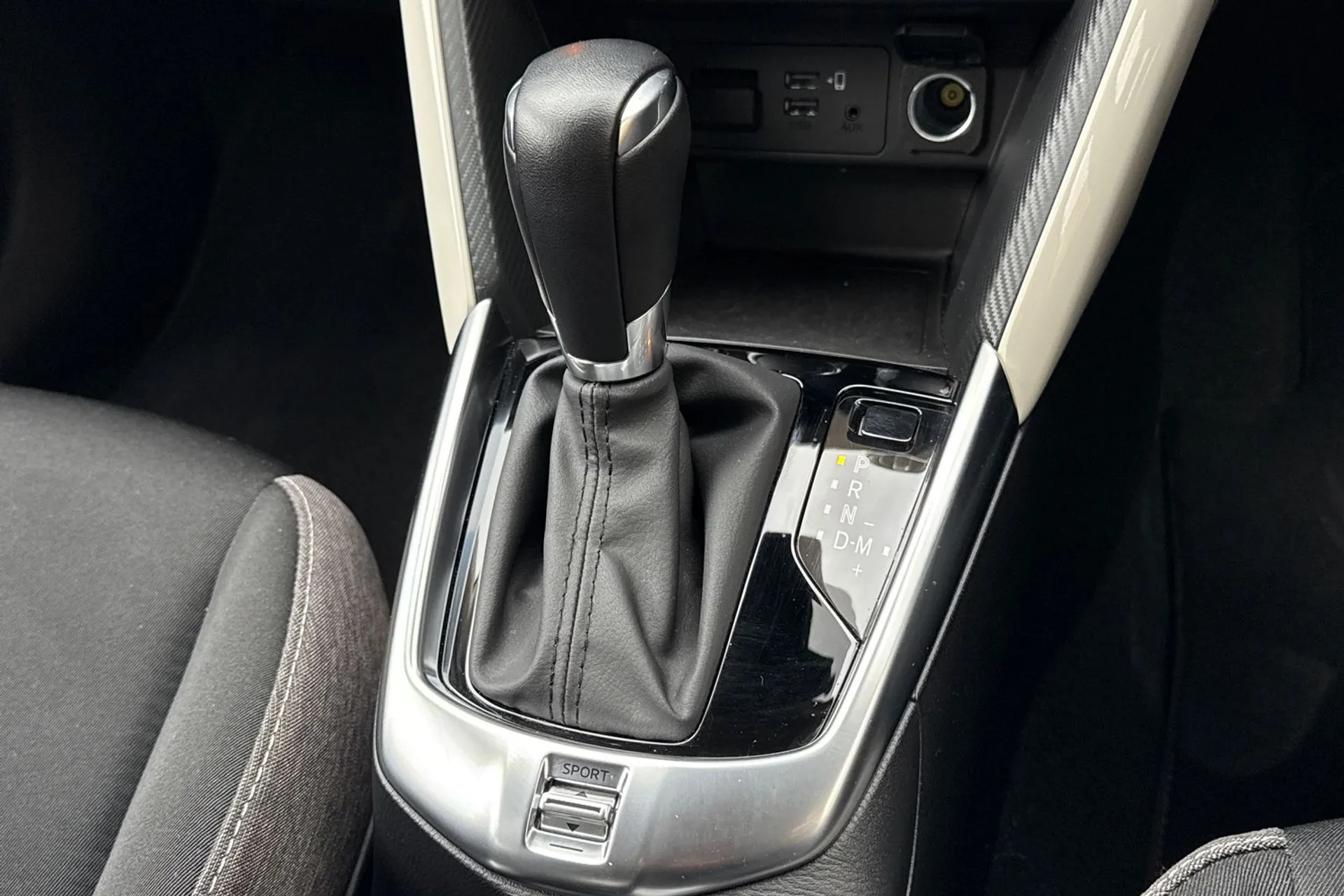 MAZDA 2 thumbnail image number 46