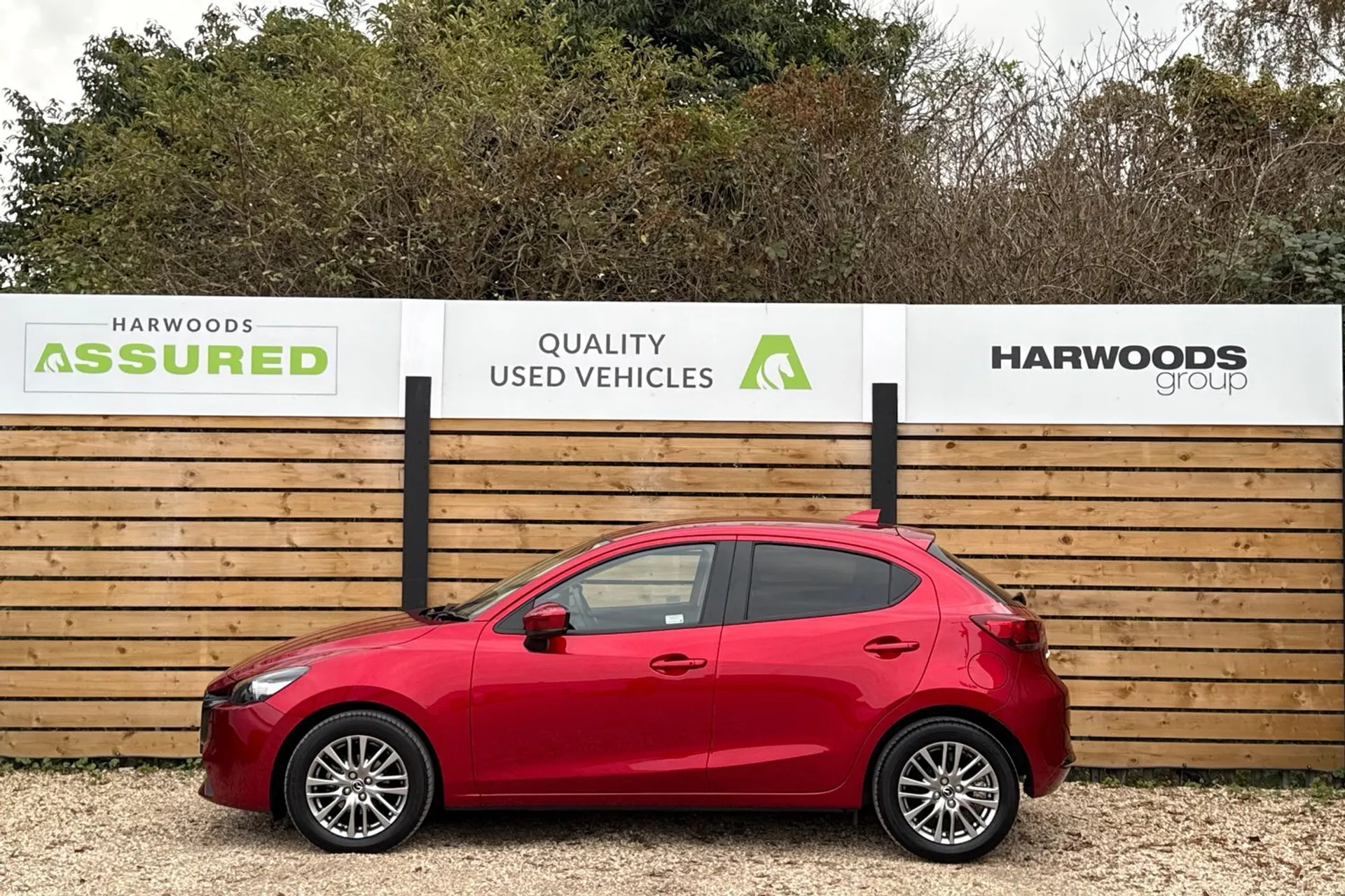 MAZDA 2 thumbnail image number 11