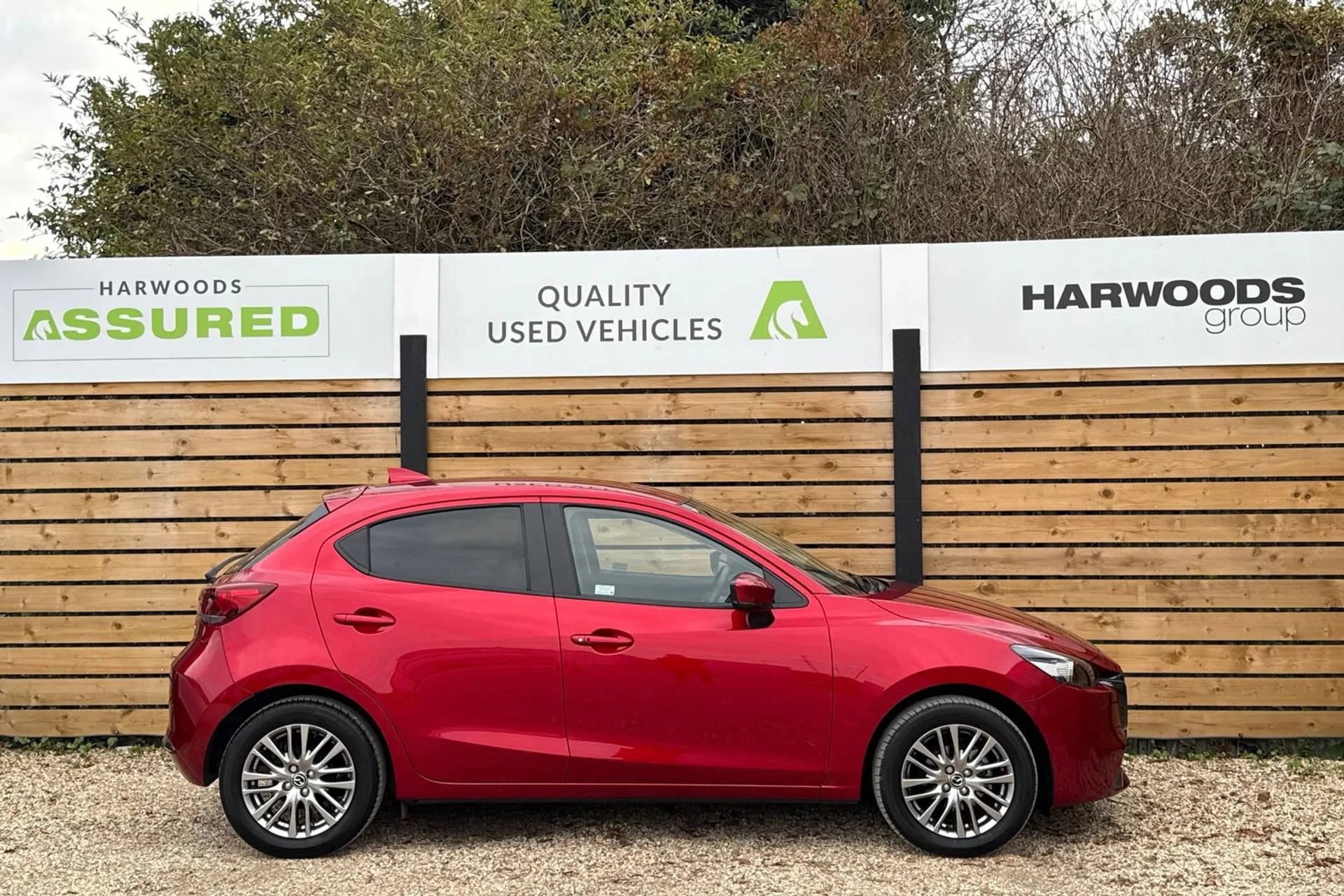 MAZDA 2 thumbnail image number 2