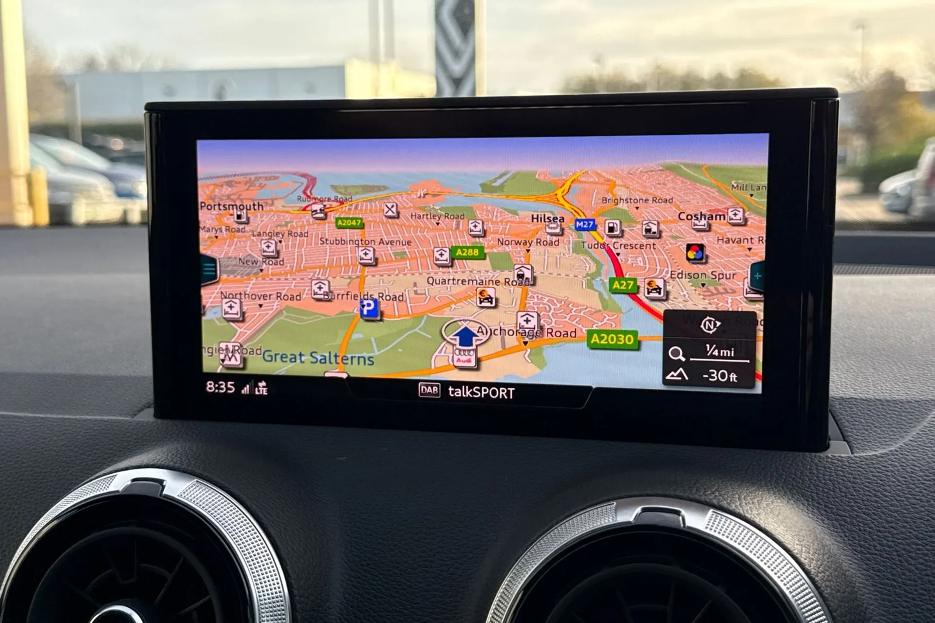 Audi Q2 thumbnail image number 4