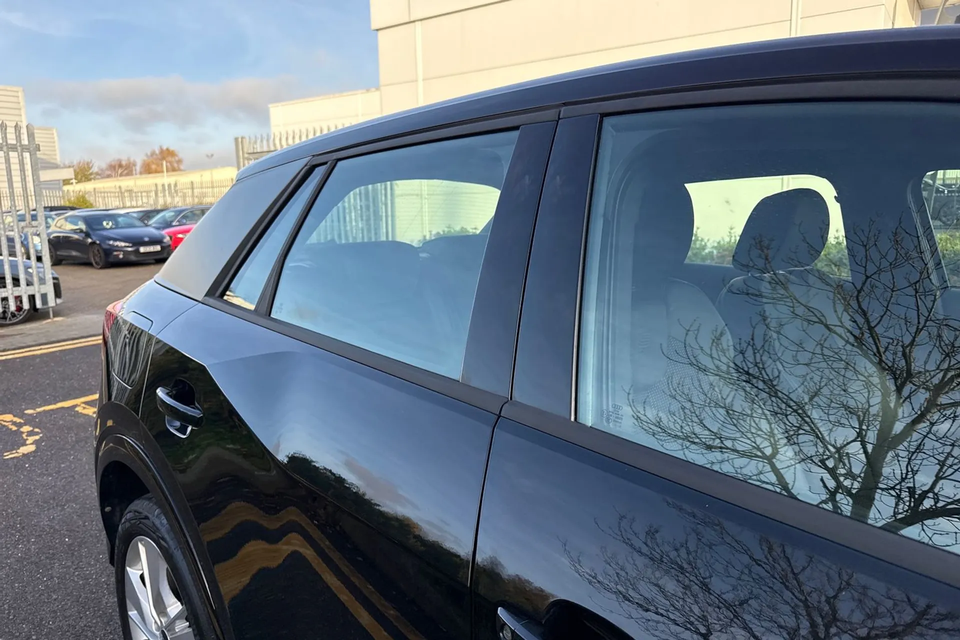 Audi Q2 thumbnail image number 13