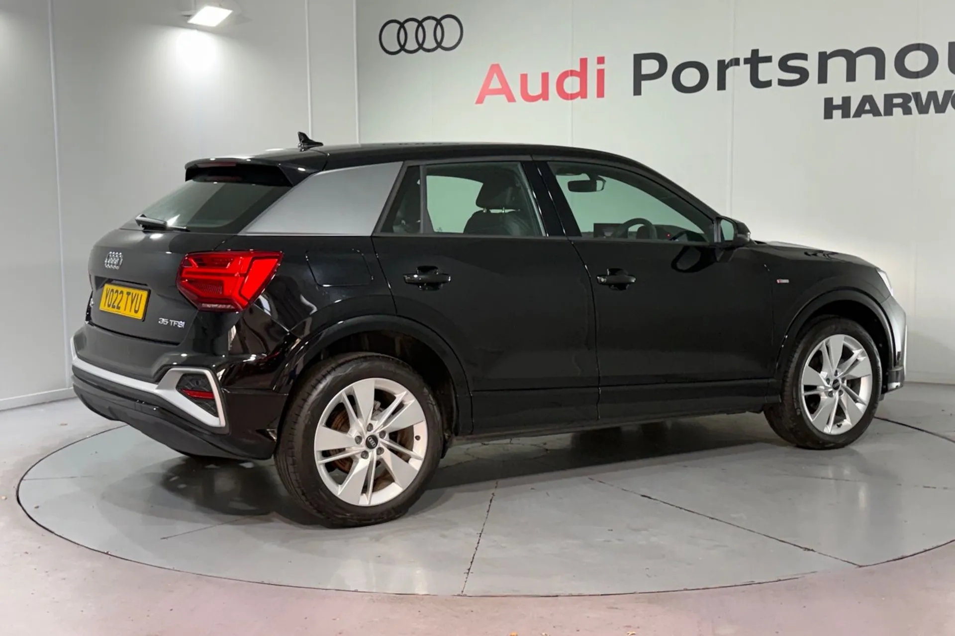 Audi Q2 thumbnail image number 6