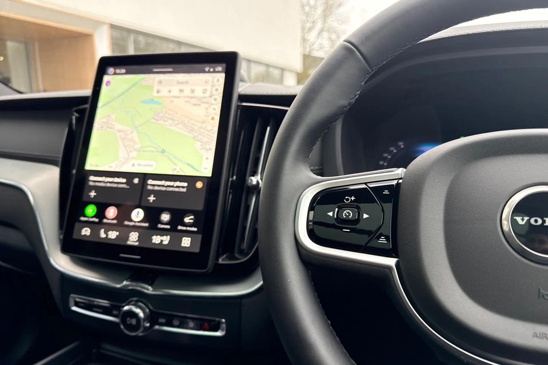 Volvo XC60 thumbnail image number 36