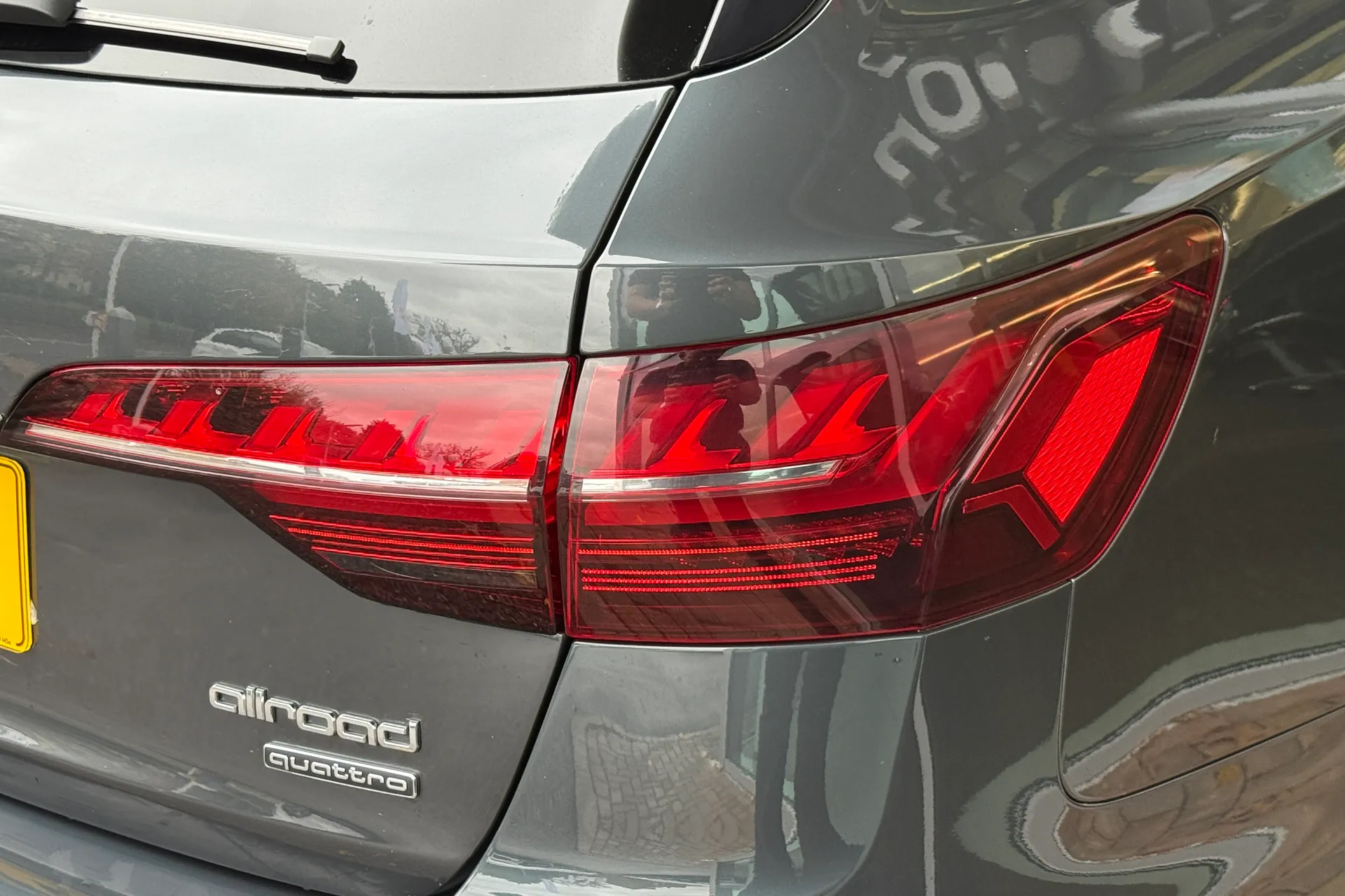 Audi A4 allroad thumbnail image number 46