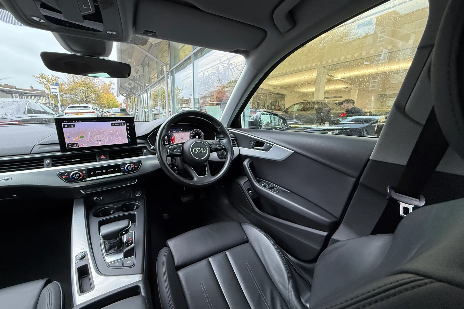 Audi A4 allroad thumbnail image number 41