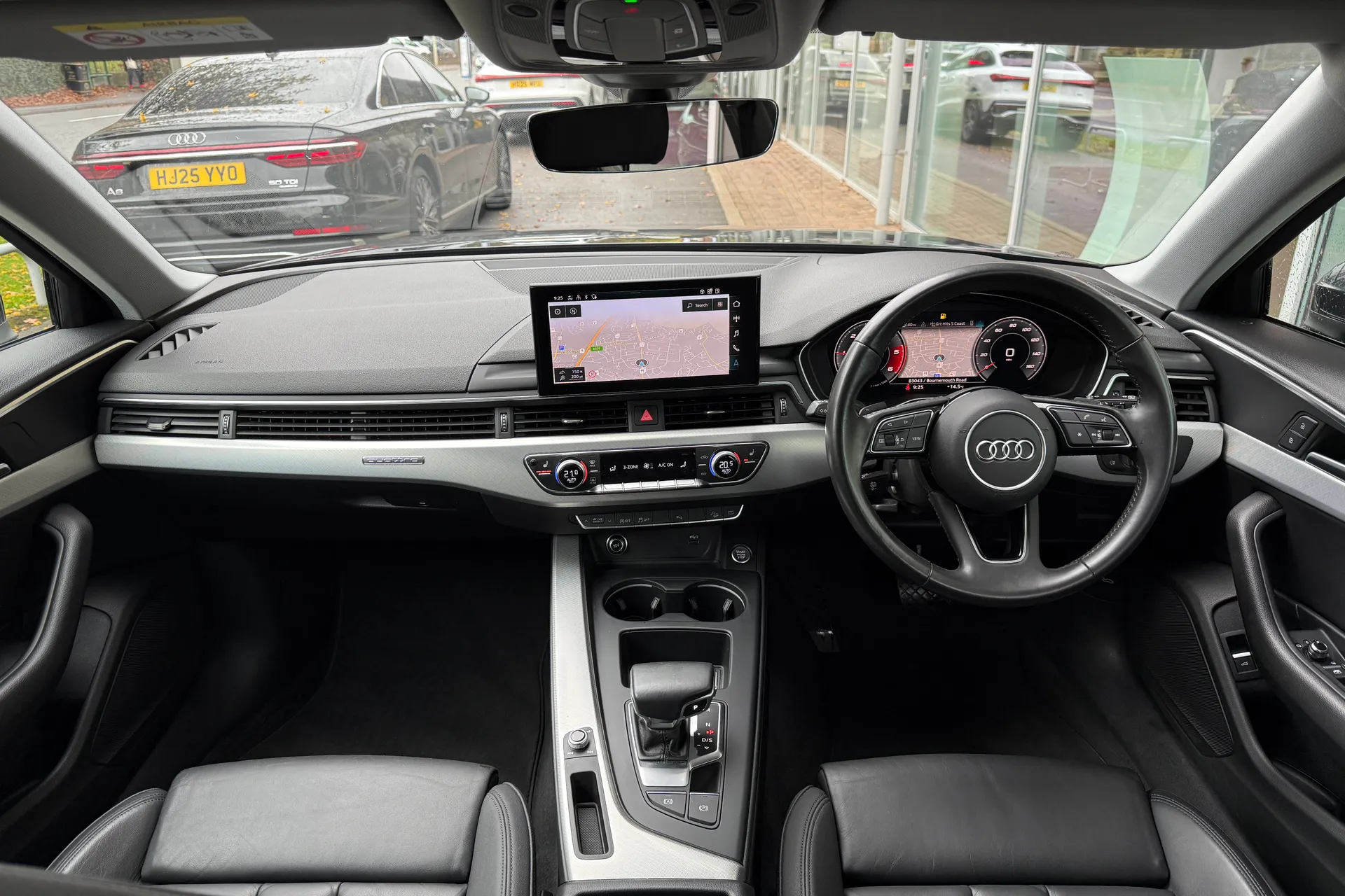 Audi A4 allroad thumbnail image number 3