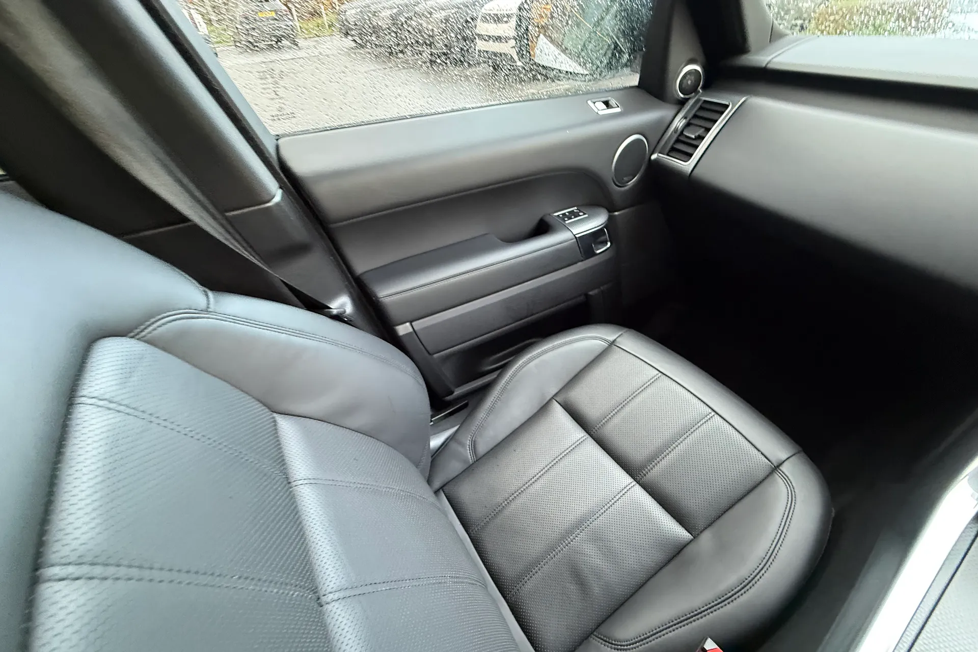 LAND ROVER RANGE ROVER SPORT thumbnail image number 12