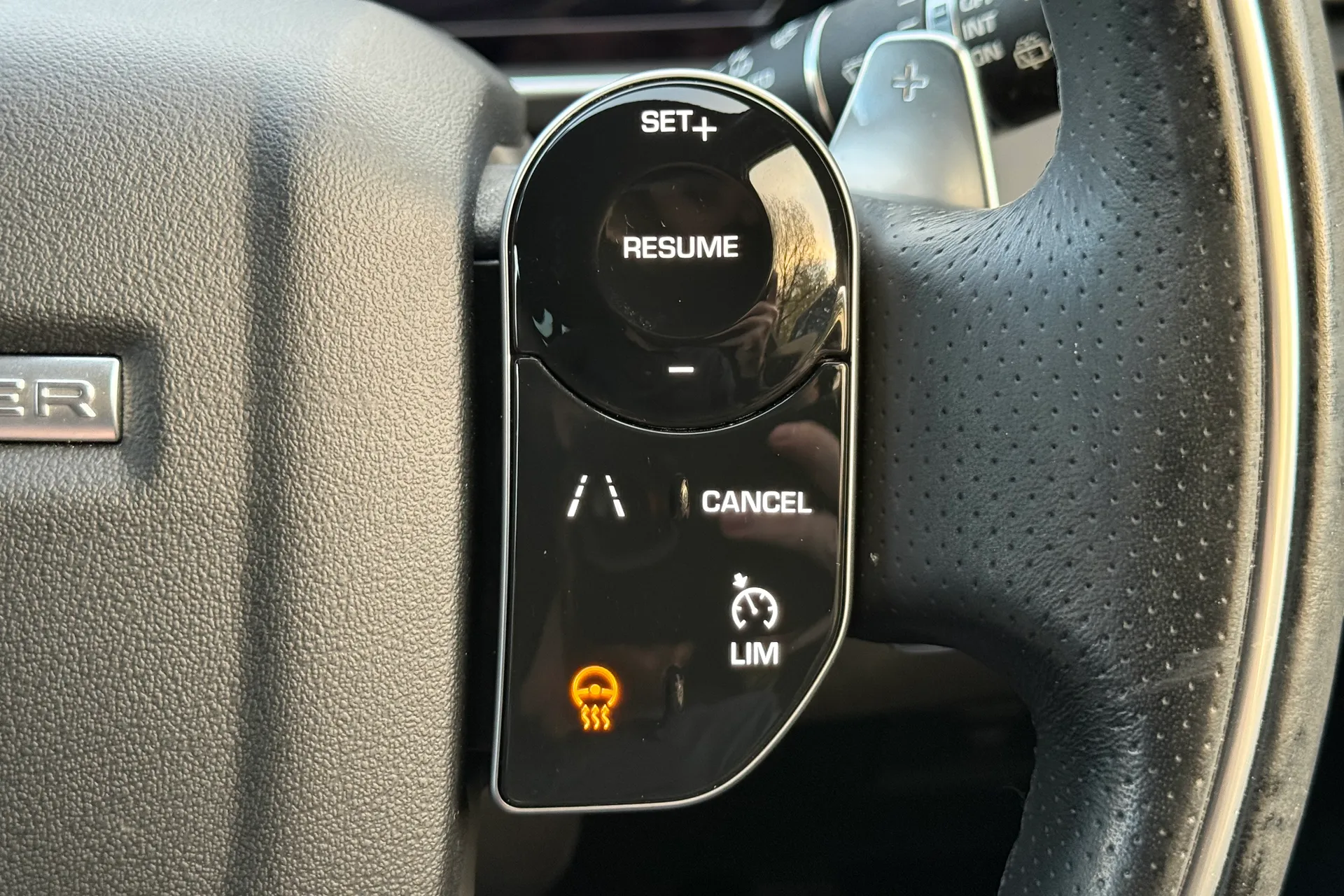 LAND ROVER RANGE ROVER SPORT thumbnail image number 26