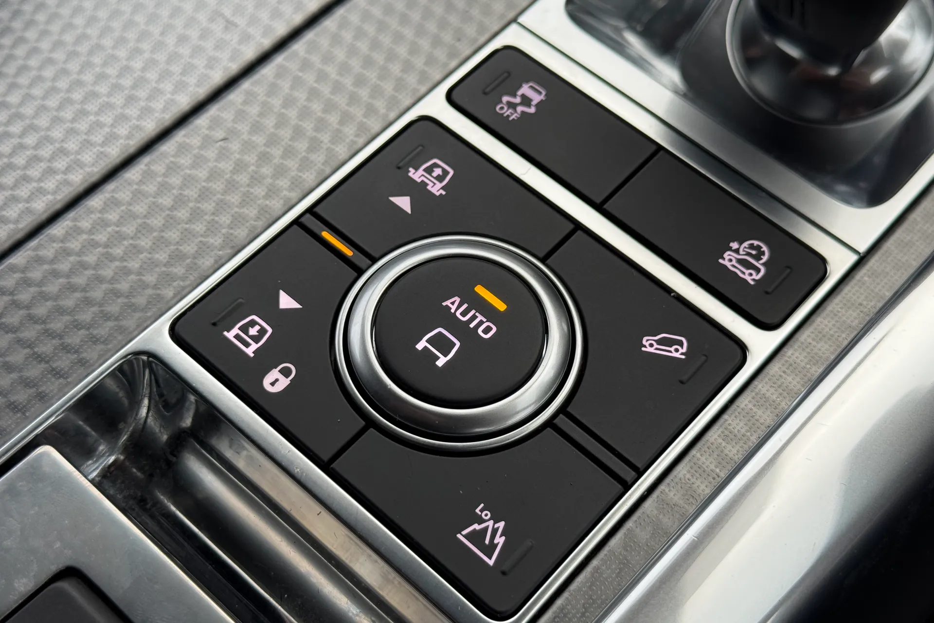 LAND ROVER RANGE ROVER SPORT thumbnail image number 20